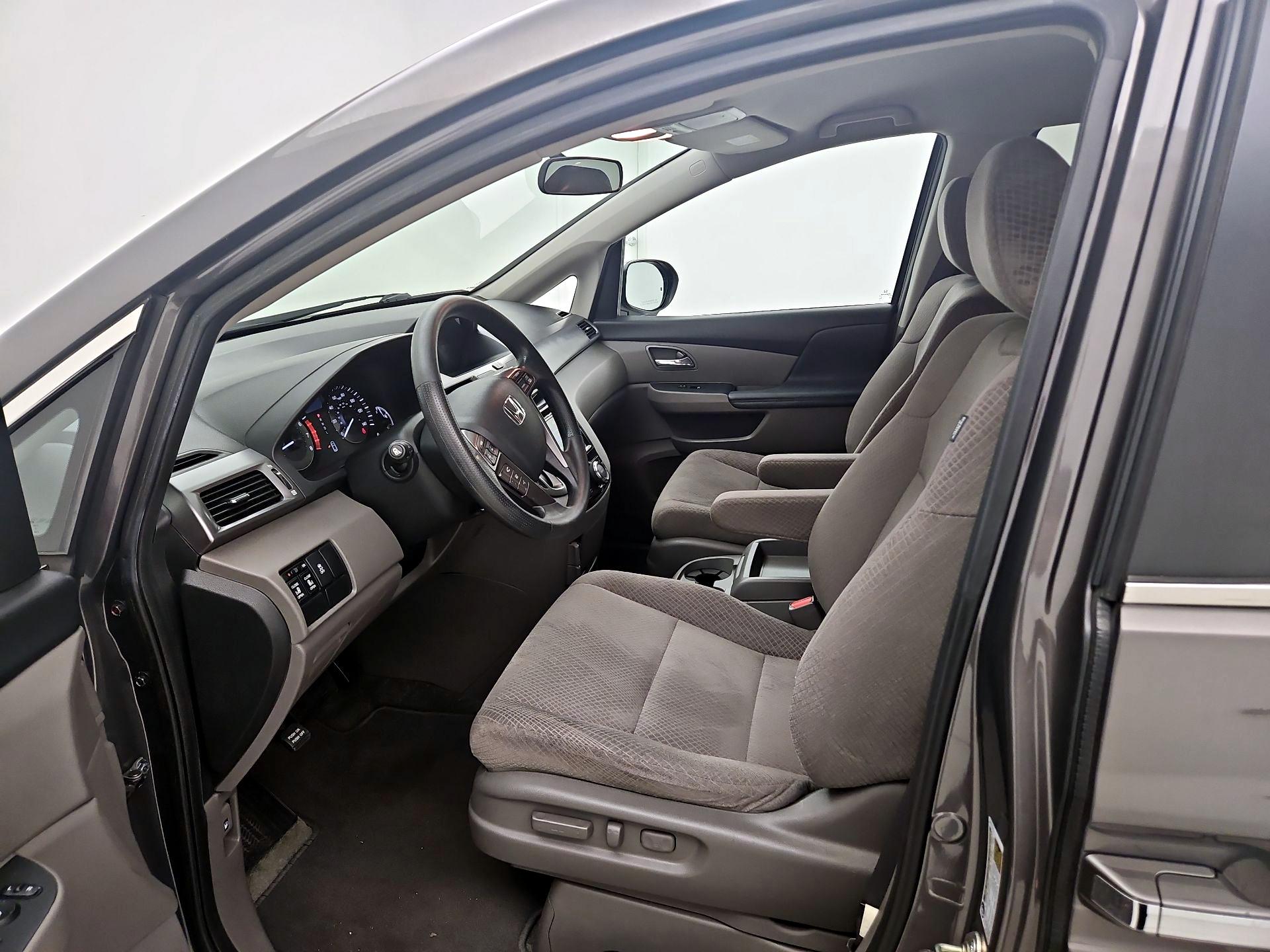 Thumbnail: 2014 Honda Odyssey - 11