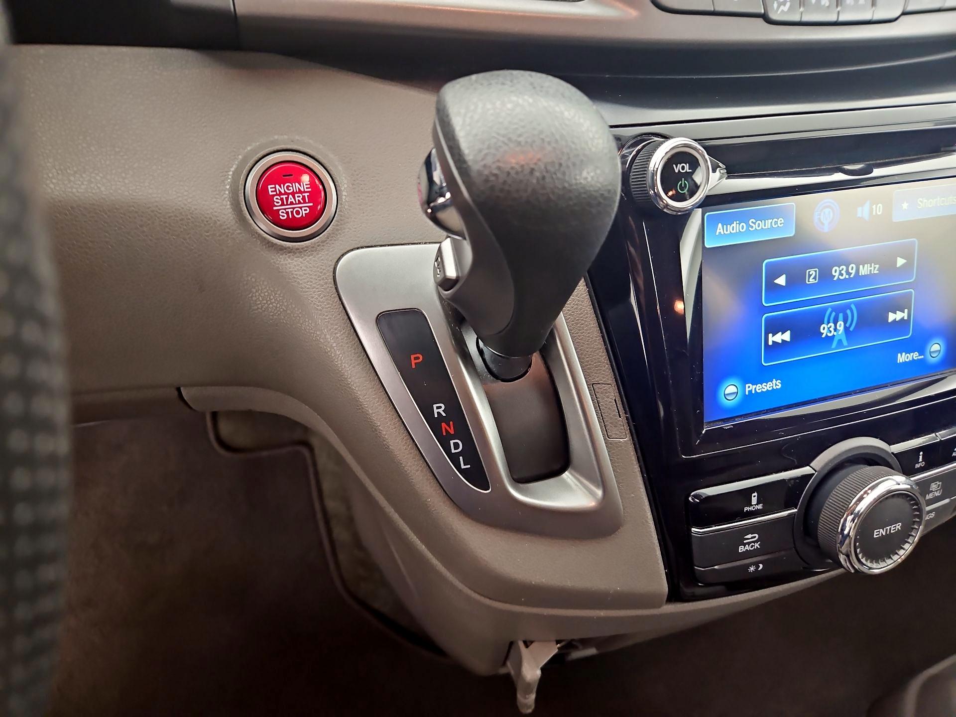 Thumbnail: 2014 Honda Odyssey - 17