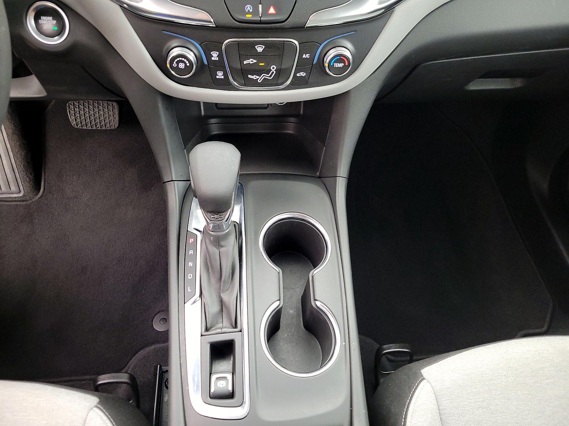 Thumbnail: 2022 Chevrolet Equinox - 17