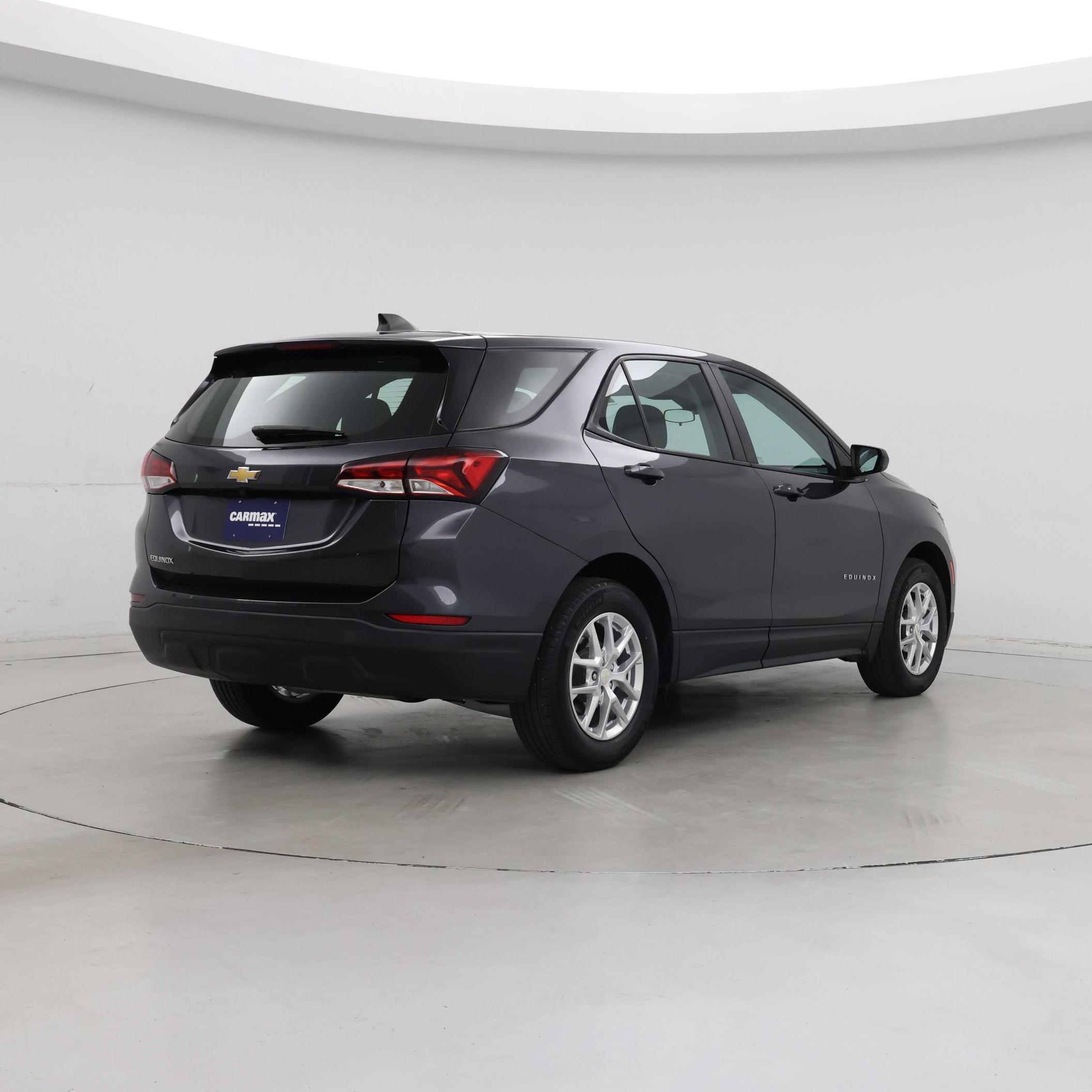 Thumbnail: 2022 Chevrolet Equinox - 8