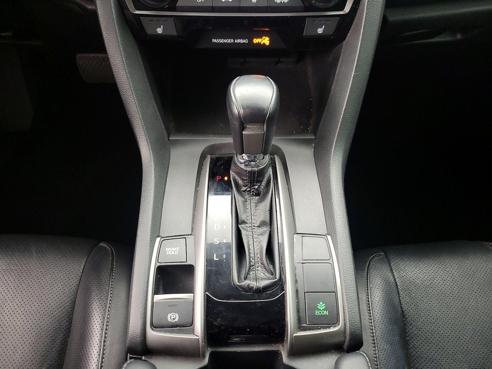 2020 Honda Civic Hatchback EX-L - Photo 18