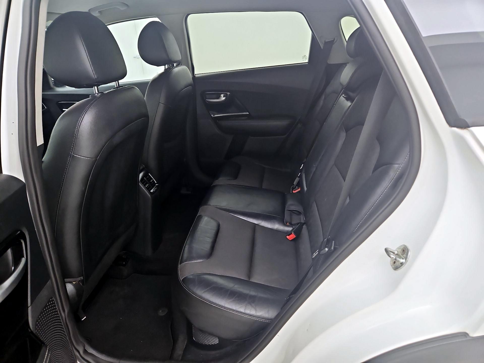 Thumbnail: 2017 Kia Niro - 20