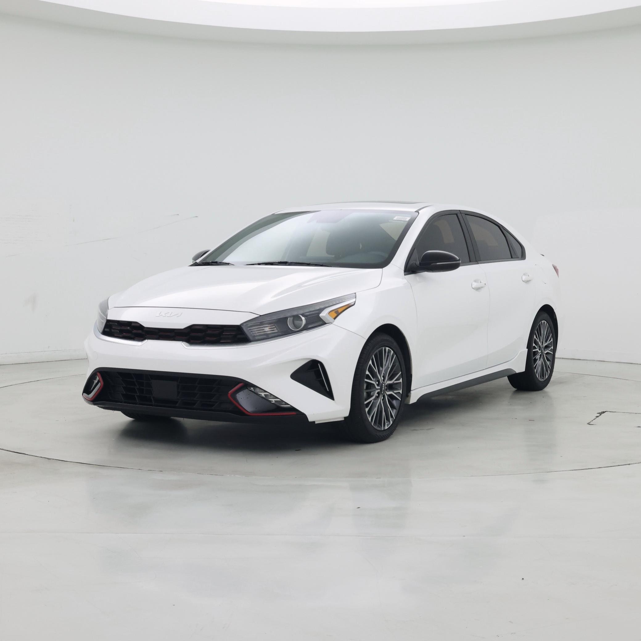Thumbnail: 2022 Kia Forte - 4