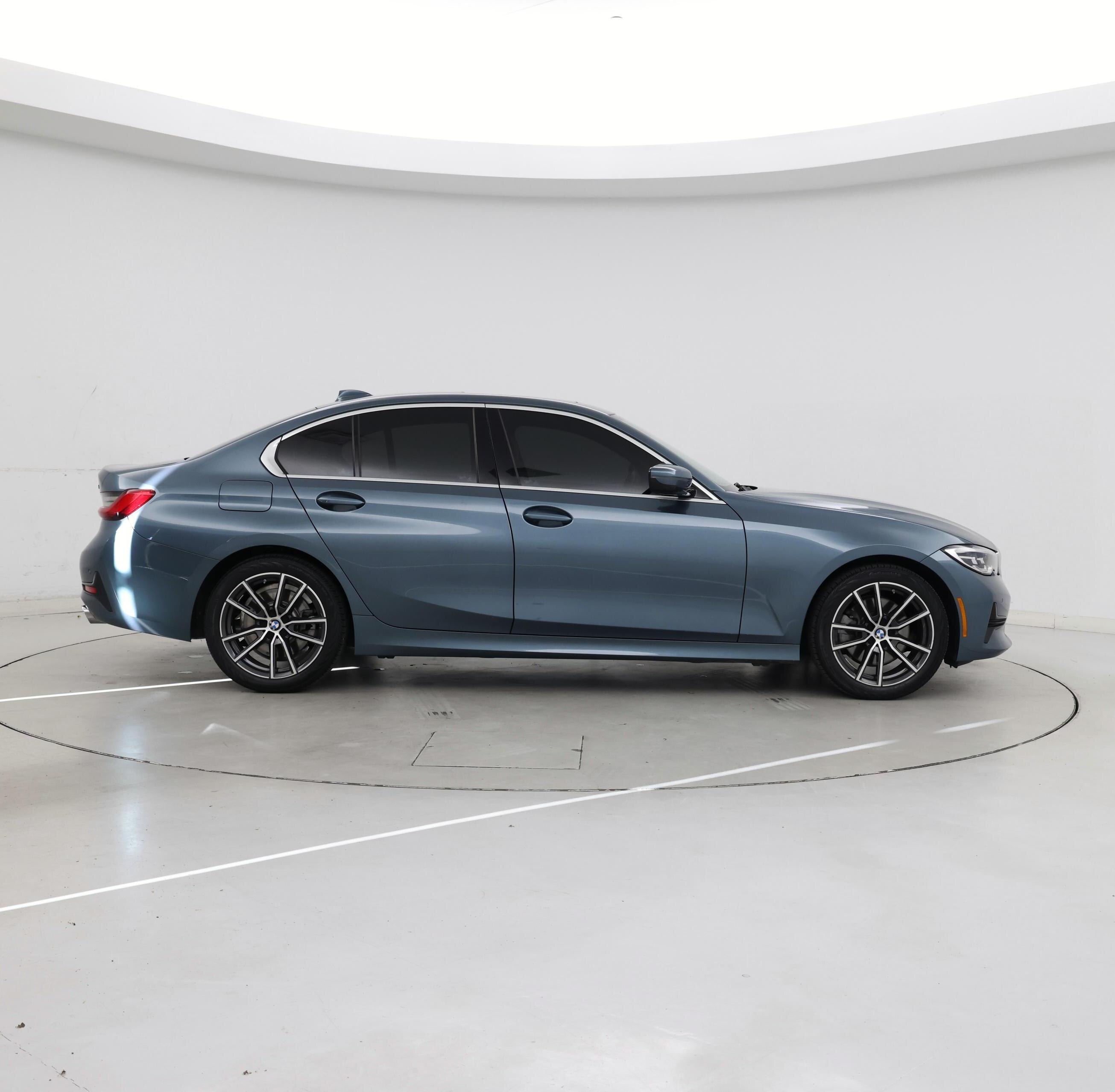 Thumbnail: 2020 BMW 3 Series - 7