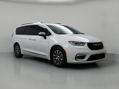 2023 Chrysler Pacifica Hybrid Pinnacle