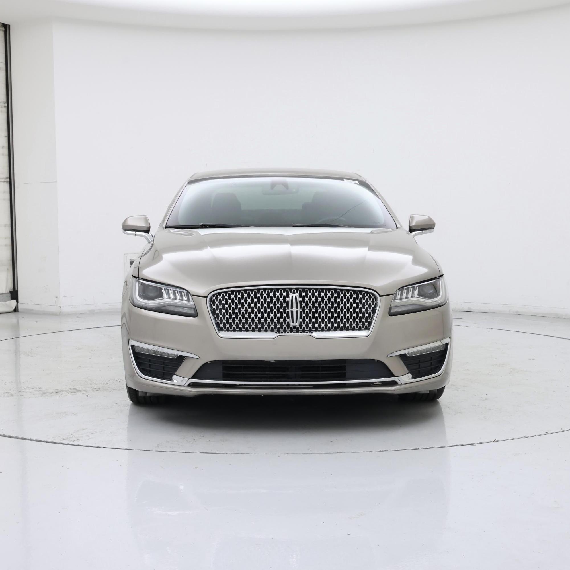 Thumbnail: 2020 Lincoln MKZ - 5
