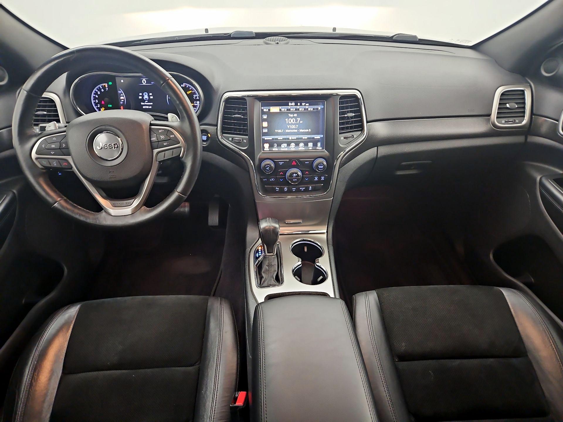 Thumbnail: 2017 Jeep Grand Cherokee - 9