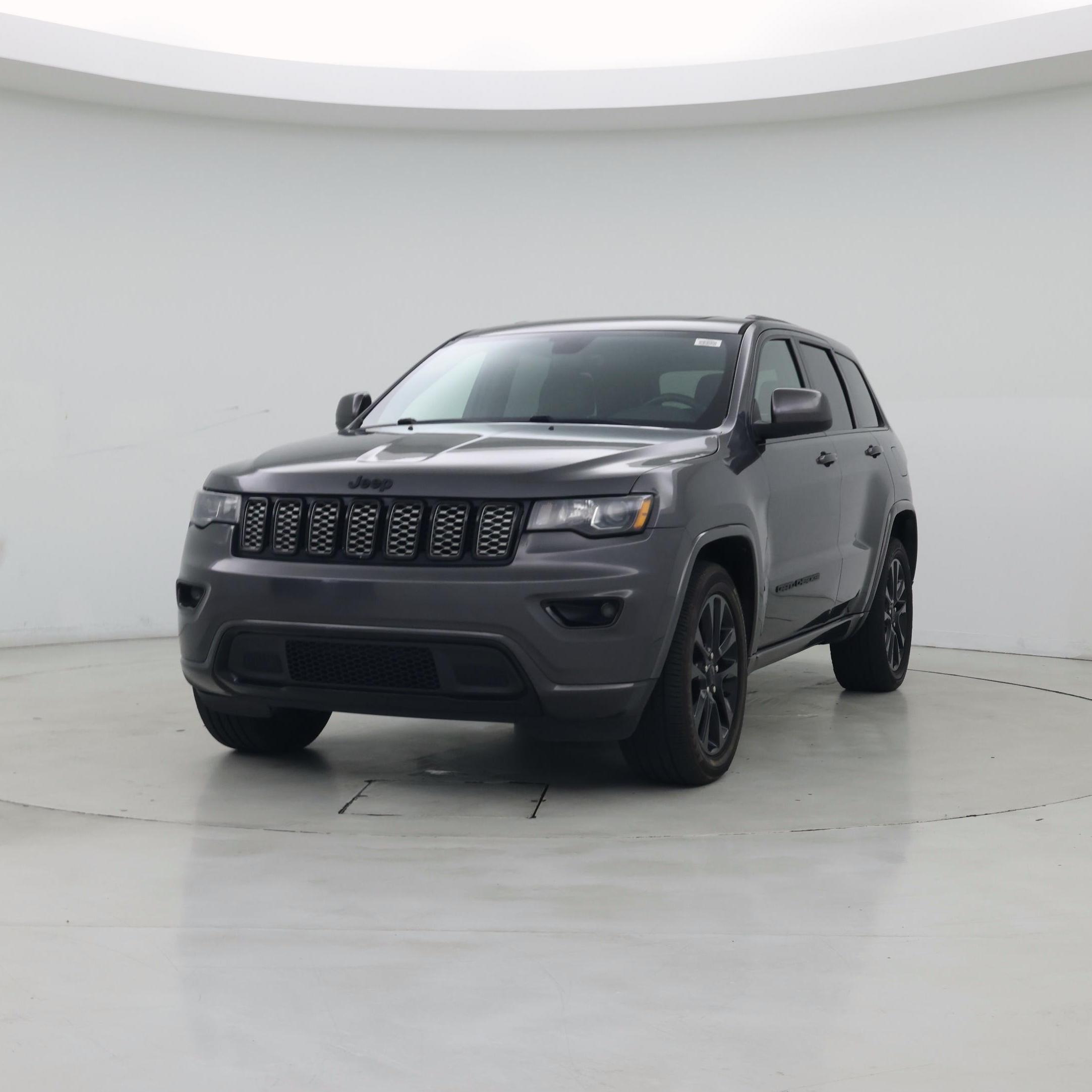 Thumbnail: 2017 Jeep Grand Cherokee - 4