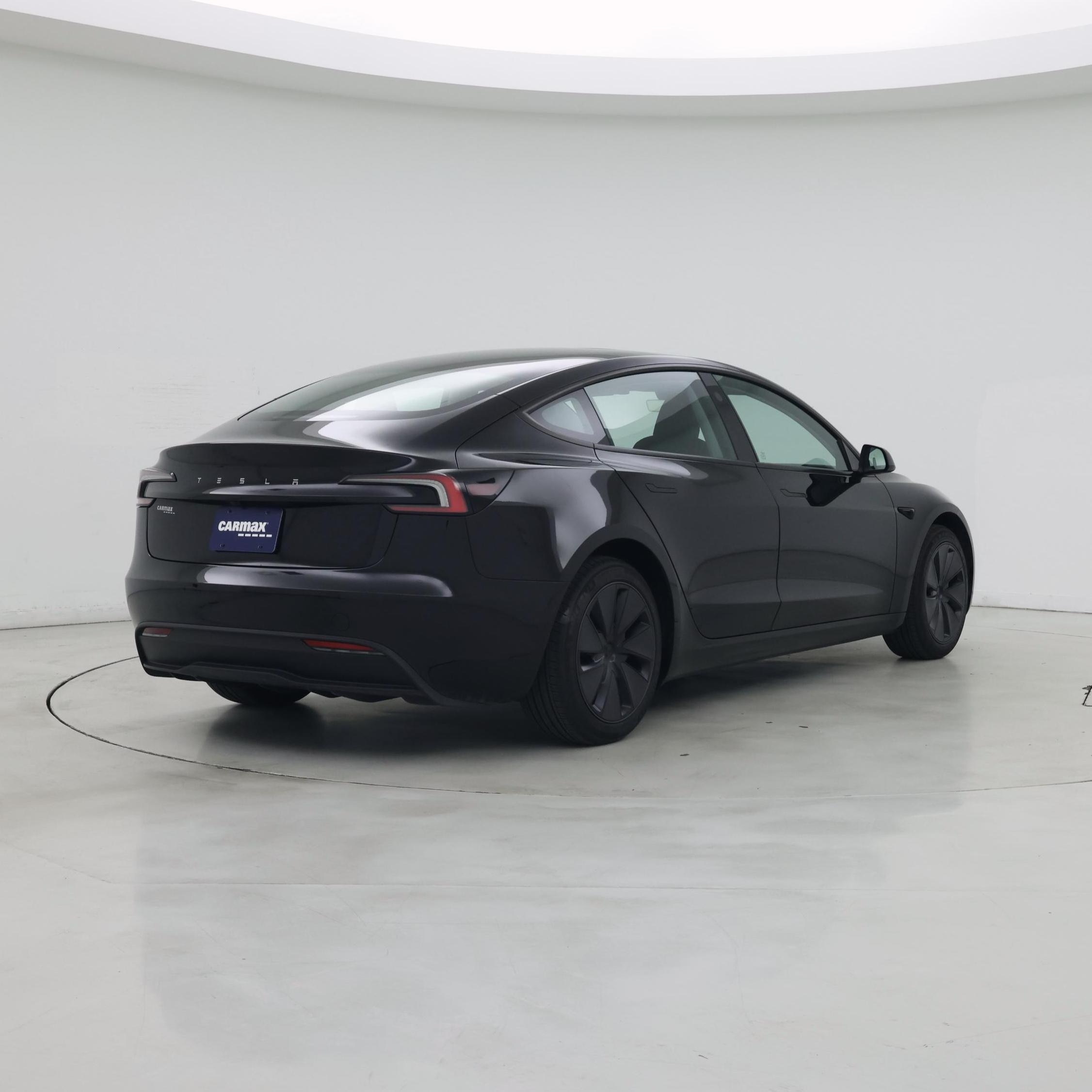 Thumbnail: 2025 Tesla Model 3 - 8