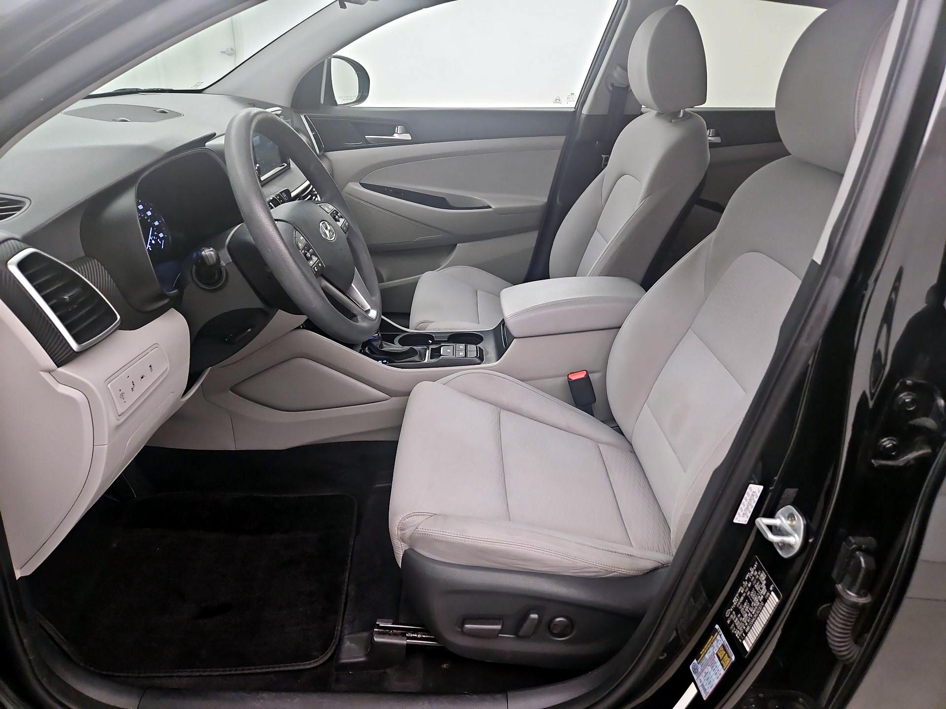 Thumbnail: 2019 Hyundai Tucson - 11