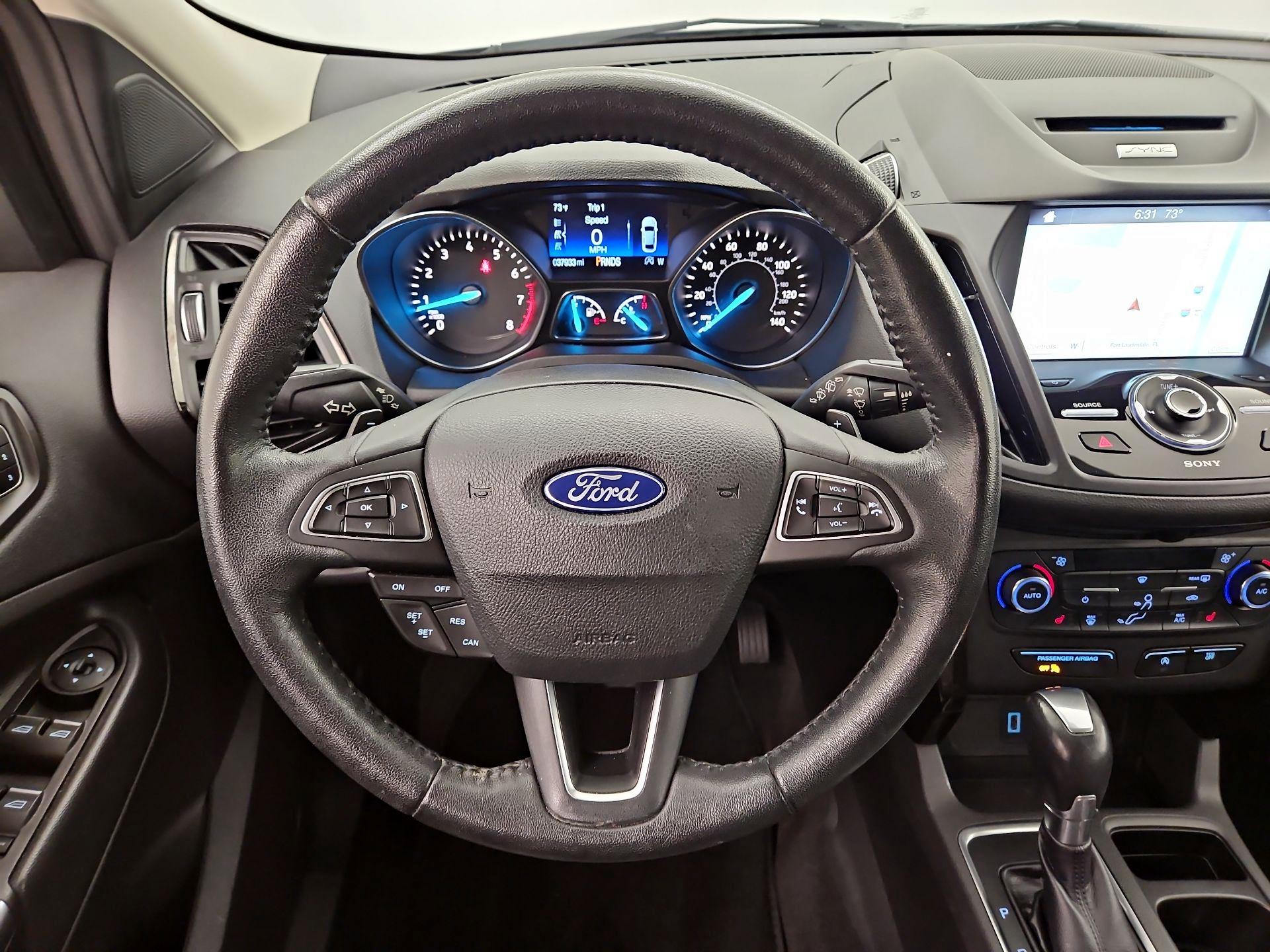 Thumbnail: 2017 Ford Escape - 10