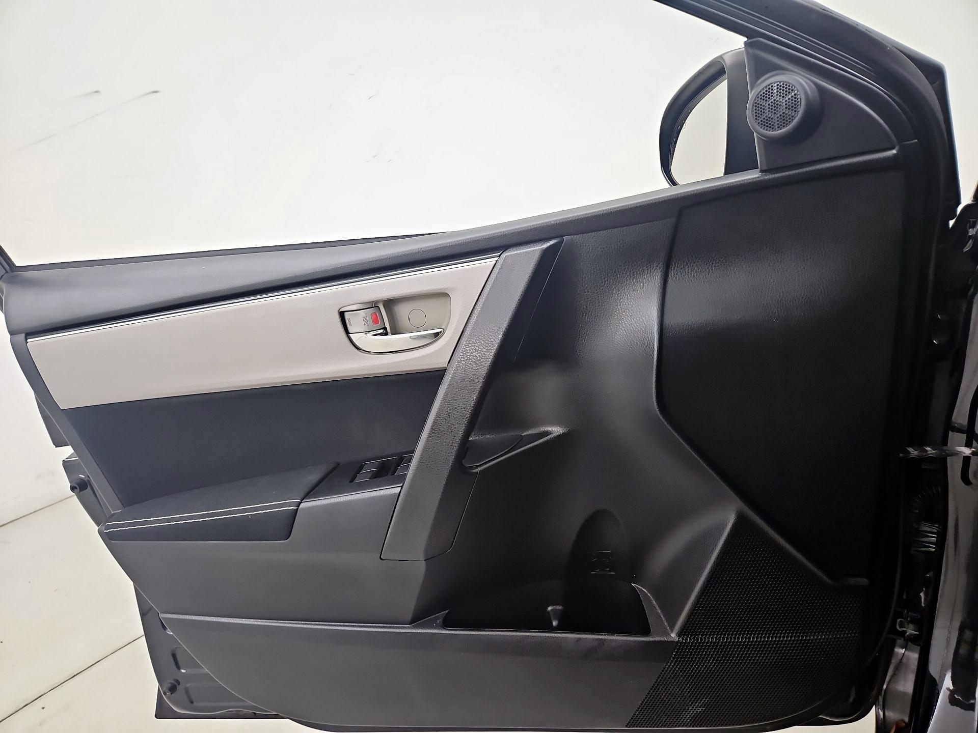 Thumbnail: 2019 Toyota Corolla - 12