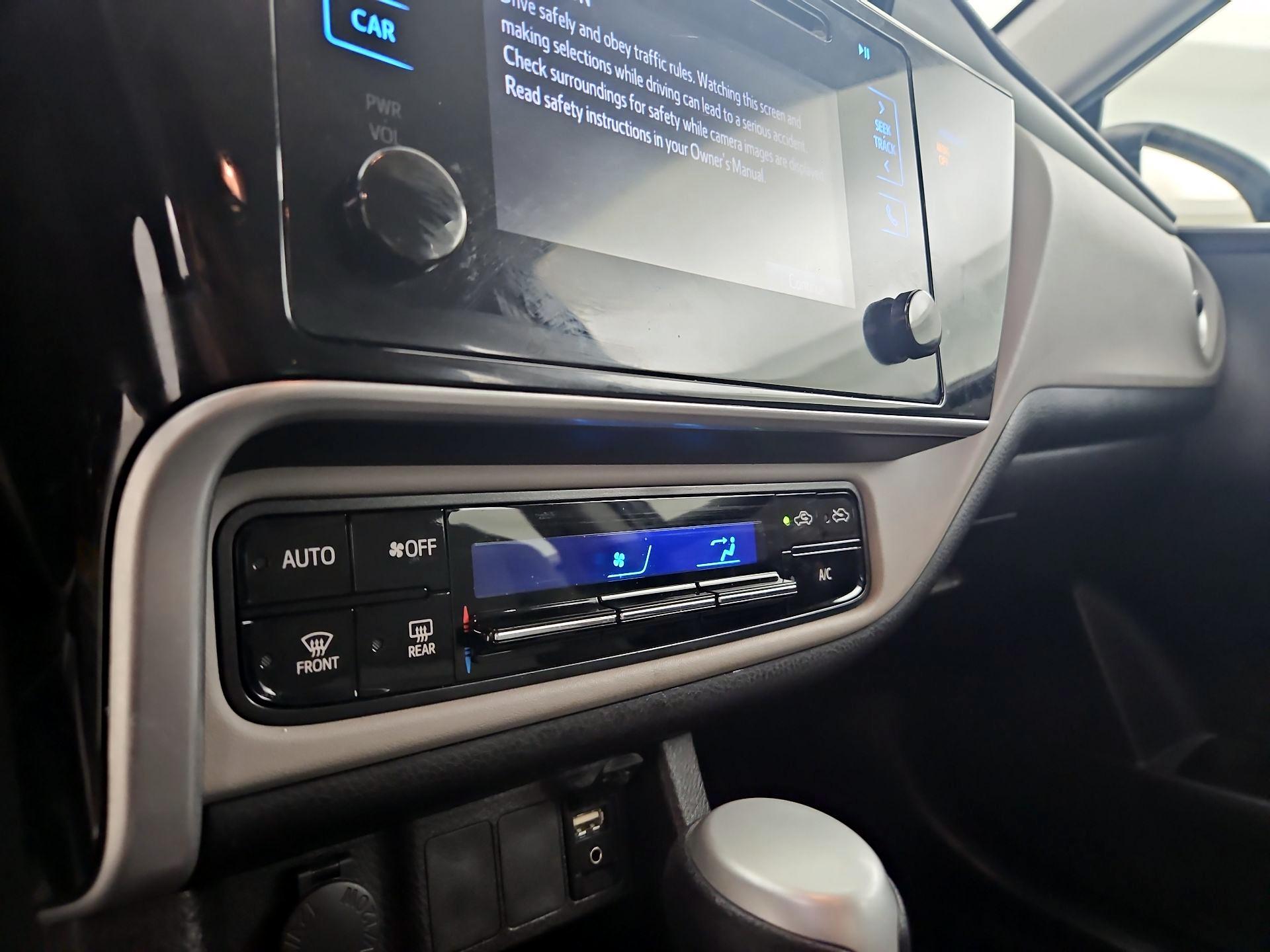 Thumbnail: 2019 Toyota Corolla - 16