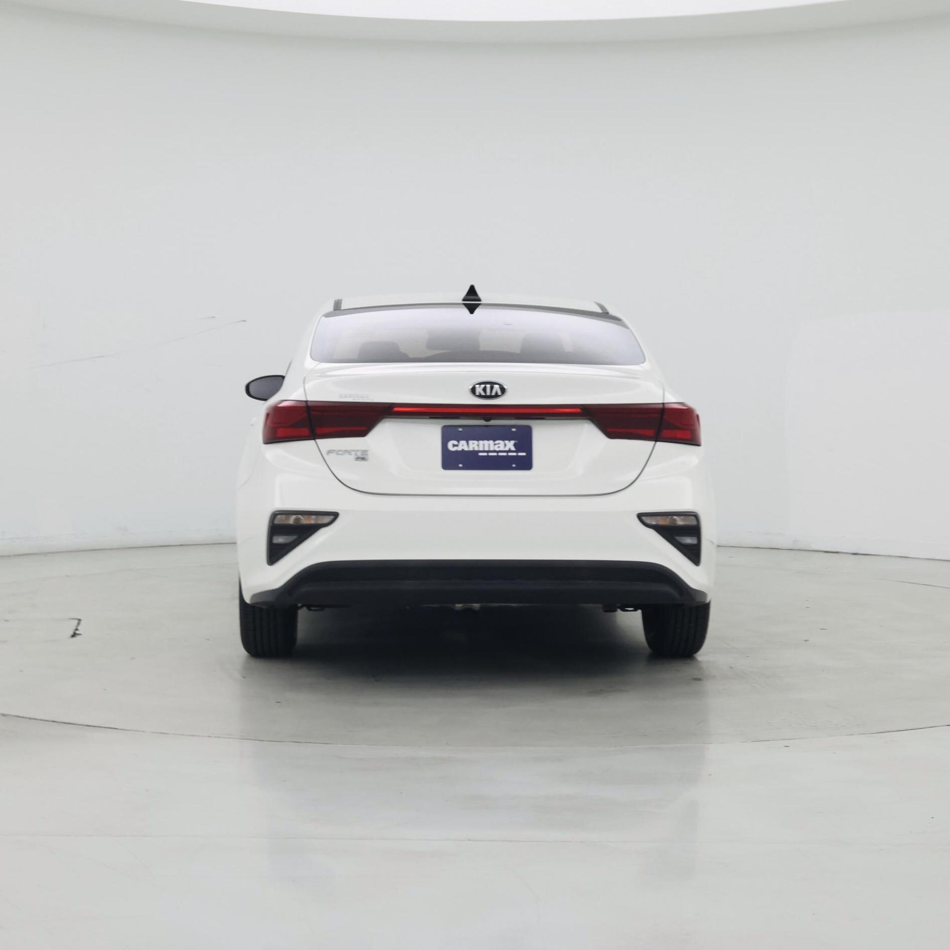 Thumbnail: 2020 Kia Forte - 6