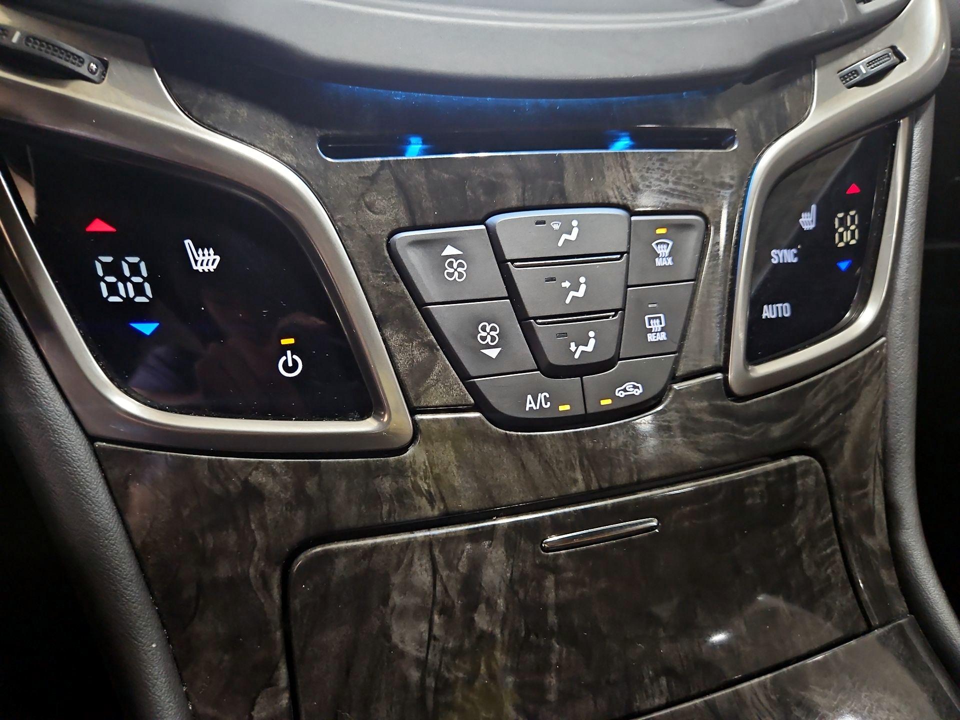 Thumbnail: 2015 Buick LaCrosse - 16