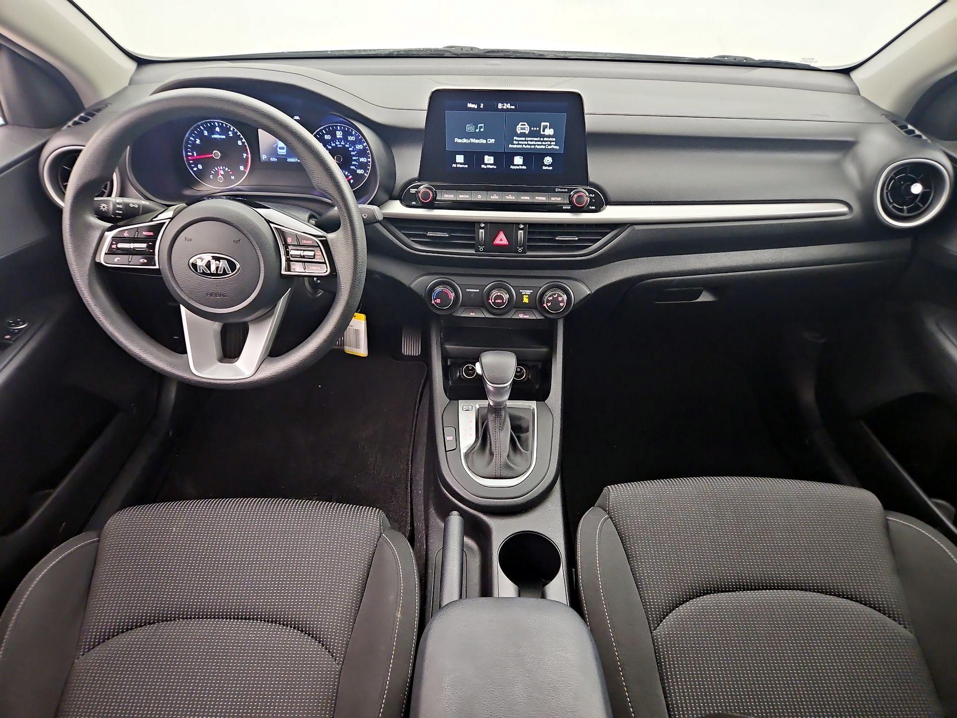 Thumbnail: 2021 Kia Forte - 9