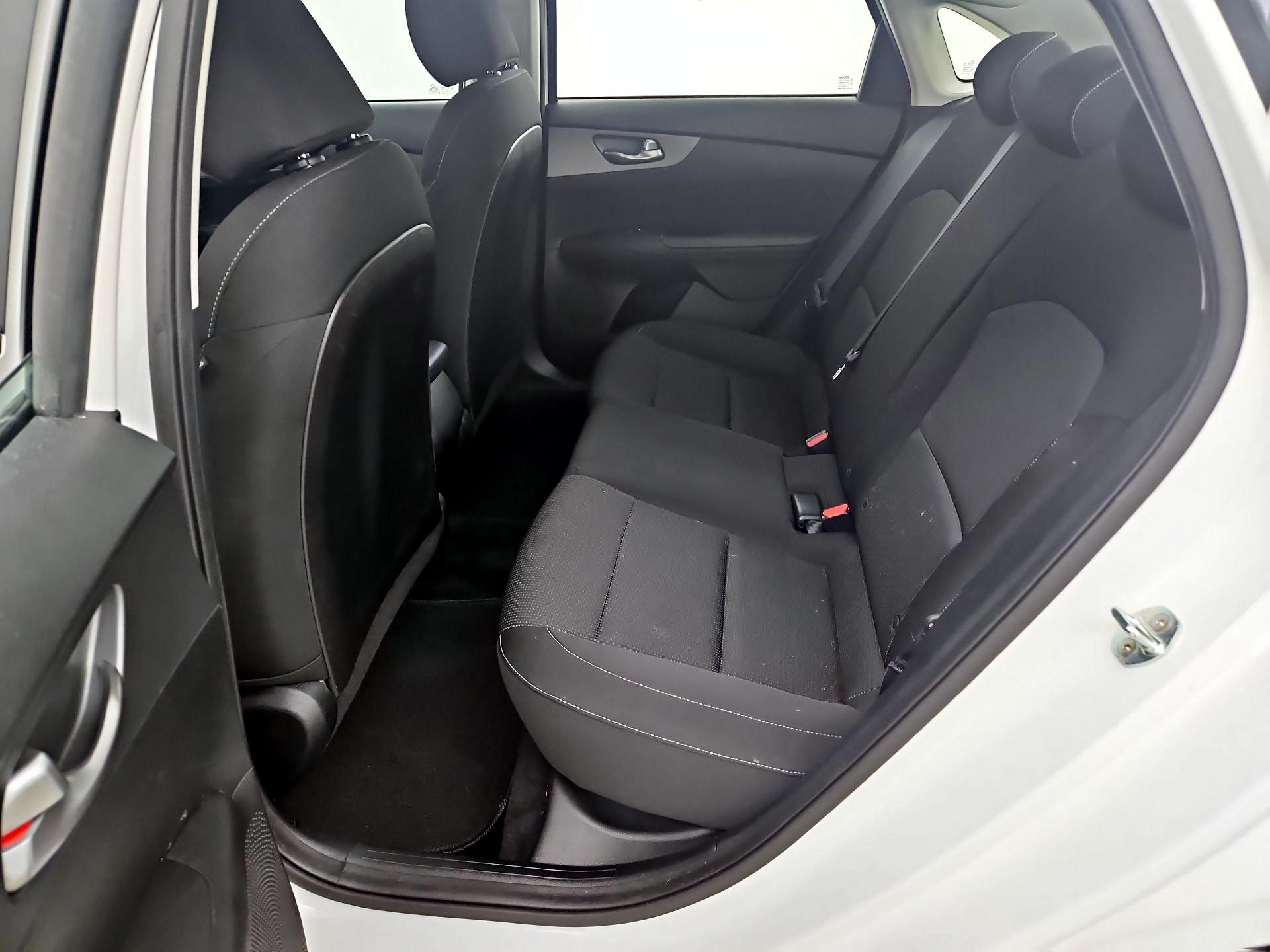 Thumbnail: 2021 Kia Forte - 19