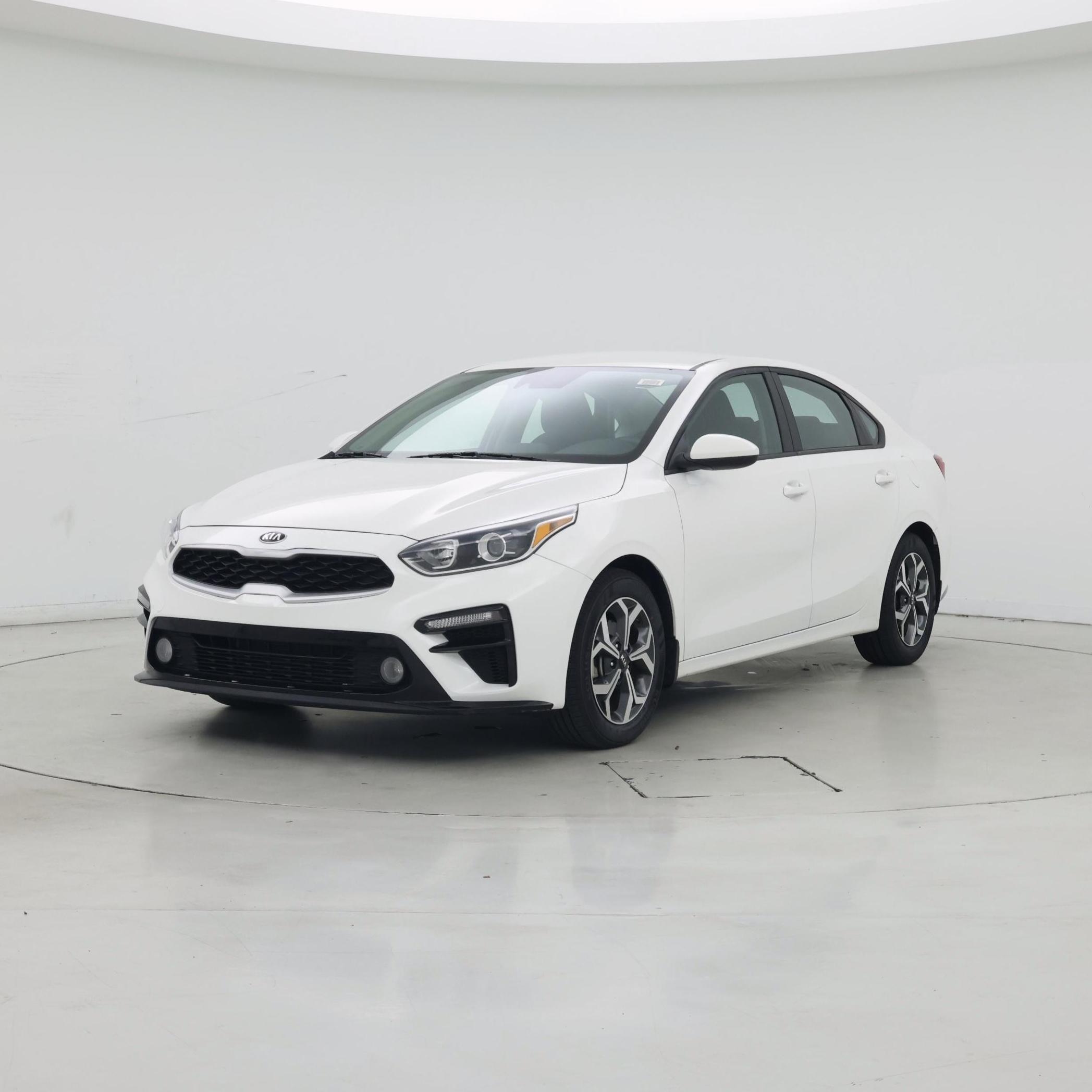Thumbnail: 2021 Kia Forte - 4