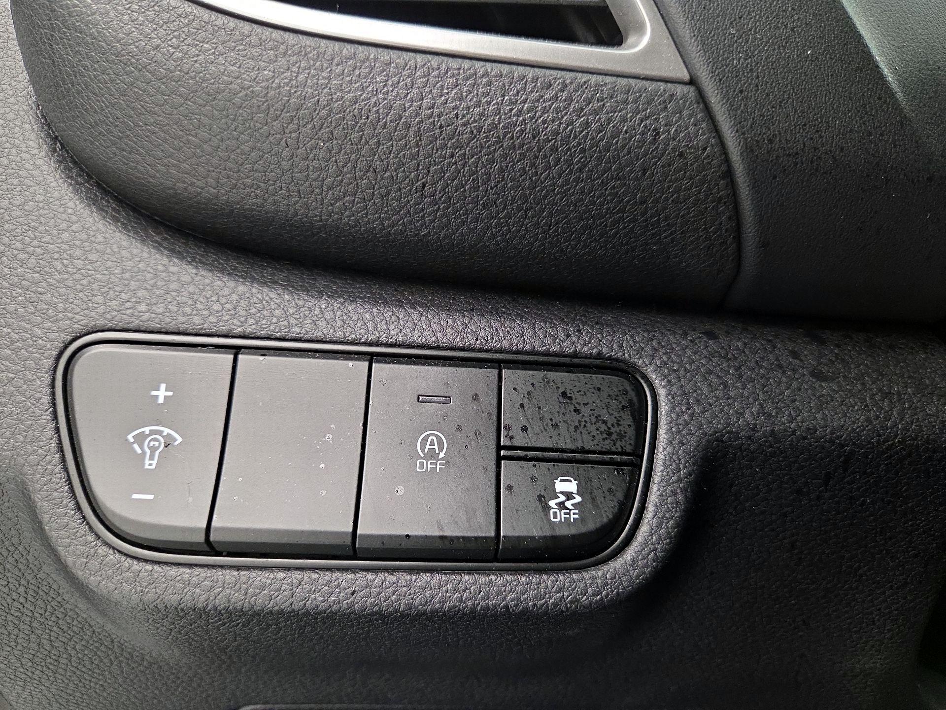 Thumbnail: 2024 Kia Seltos - 13