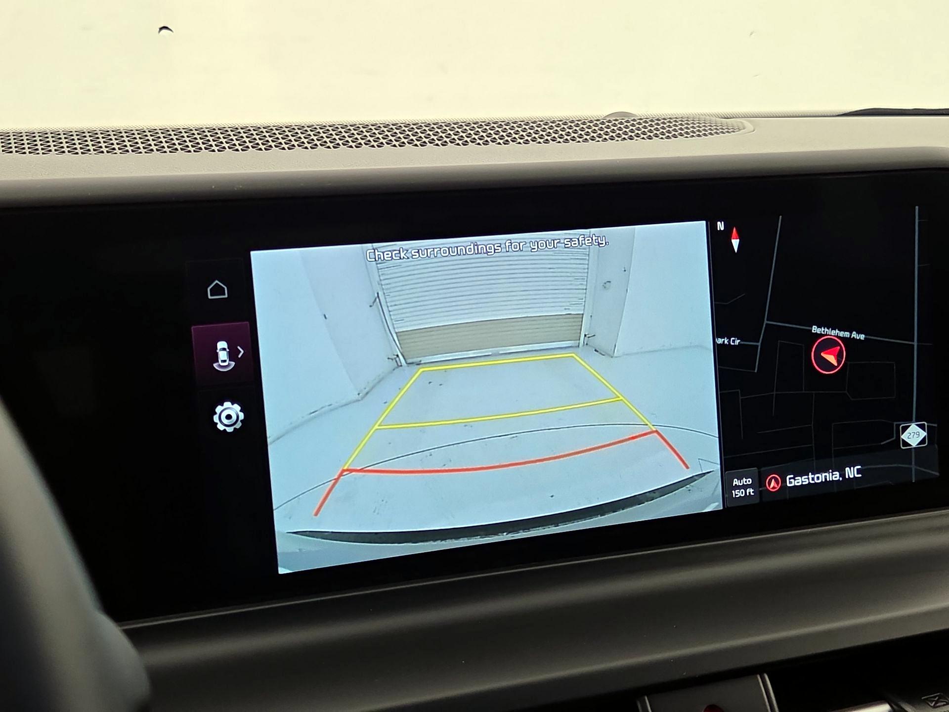 Thumbnail: 2024 Kia Seltos - 15