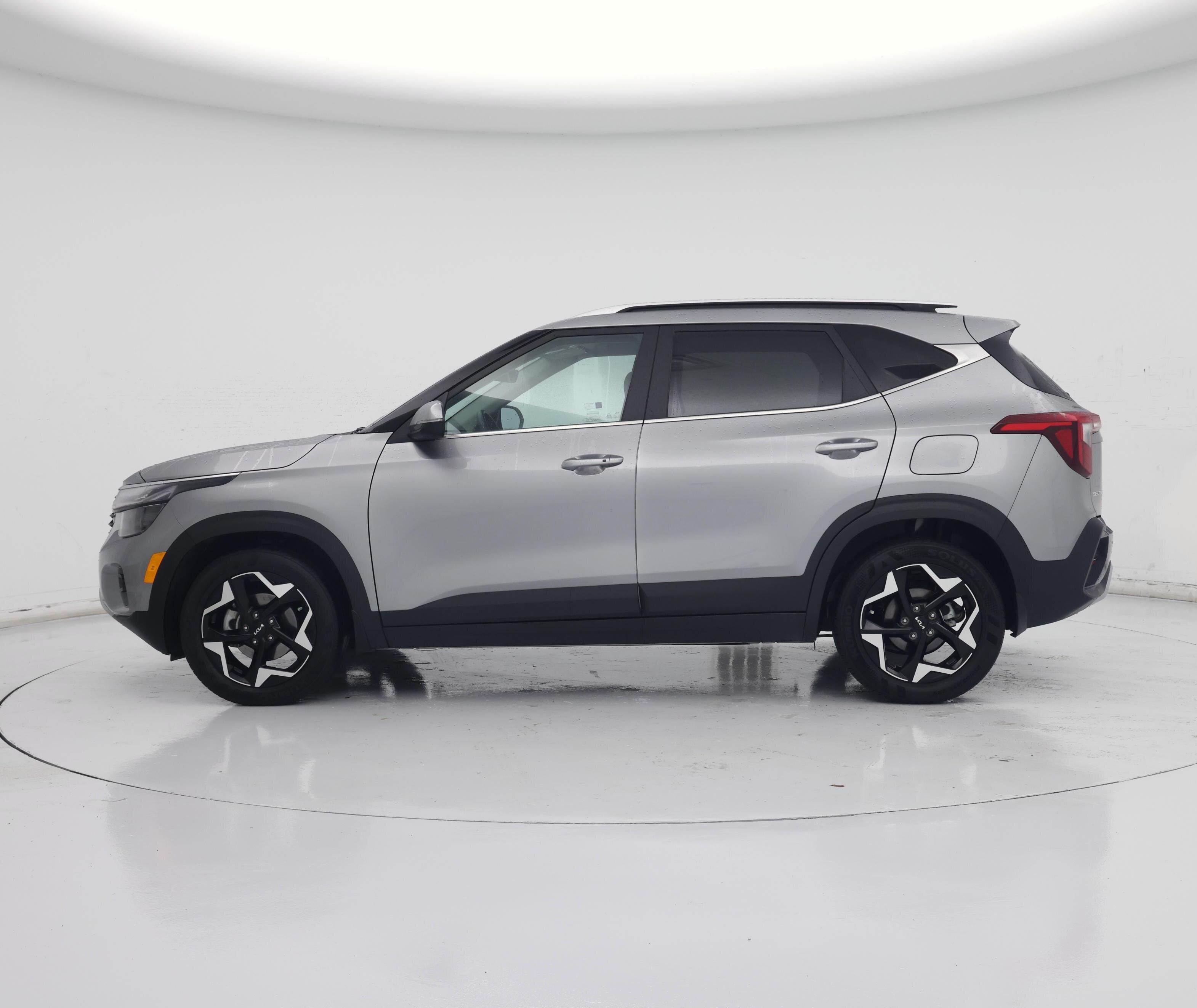 Thumbnail: 2024 Kia Seltos - 3