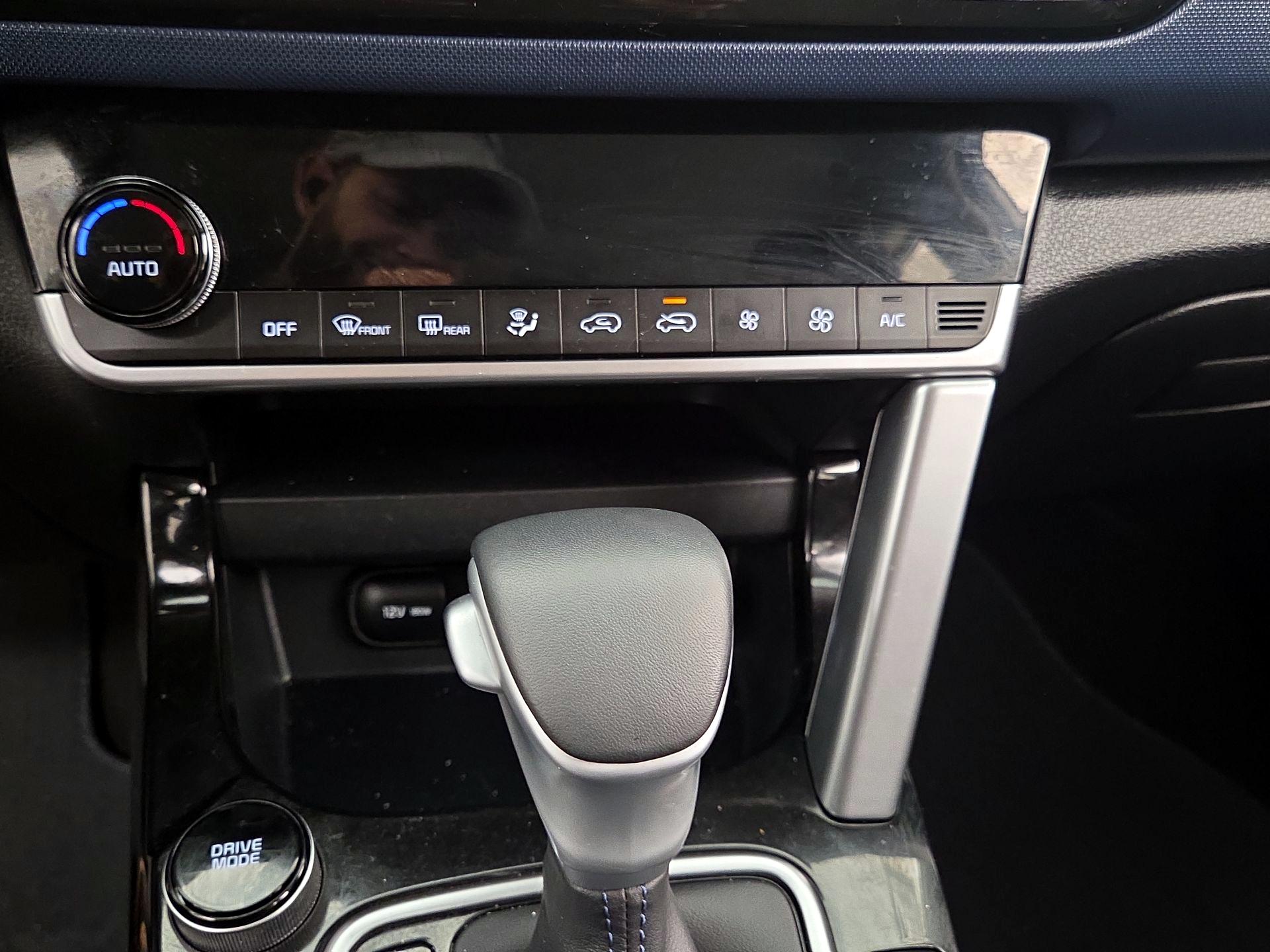 Thumbnail: 2023 Kia Seltos - 16