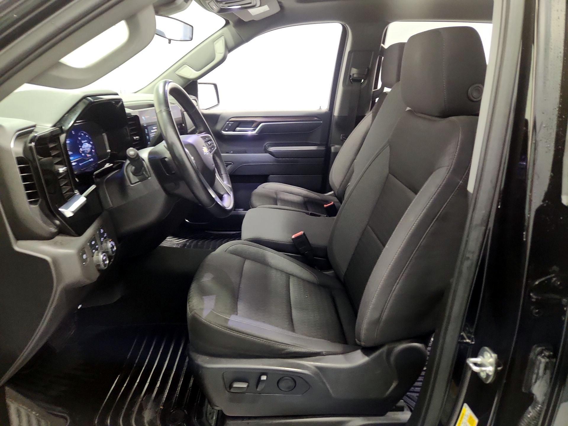 Thumbnail: 2024 Chevrolet Silverado 1500 - 11