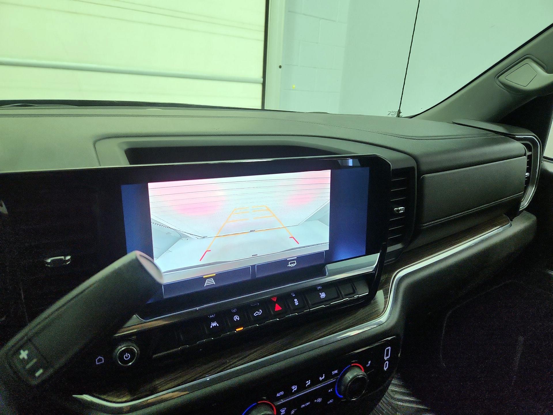 Thumbnail: 2024 Chevrolet Silverado 1500 - 15