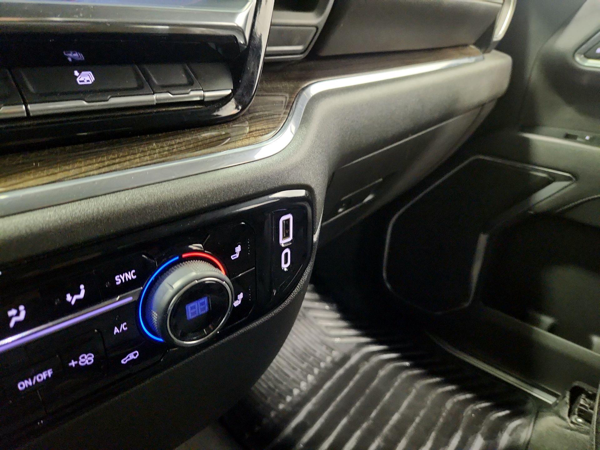 Thumbnail: 2024 Chevrolet Silverado 1500 - 19