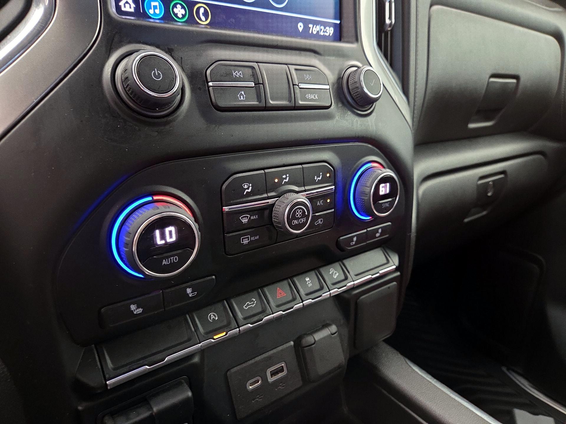 Thumbnail: 2021 Chevrolet Silverado 1500 - 16