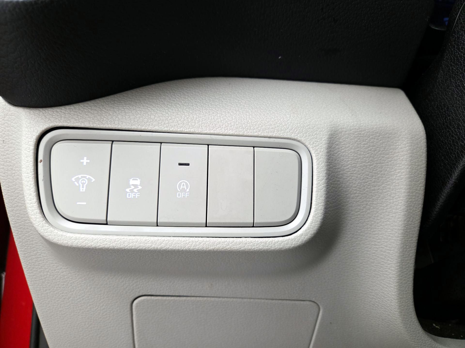 Thumbnail: 2023 Kia Soul - 13