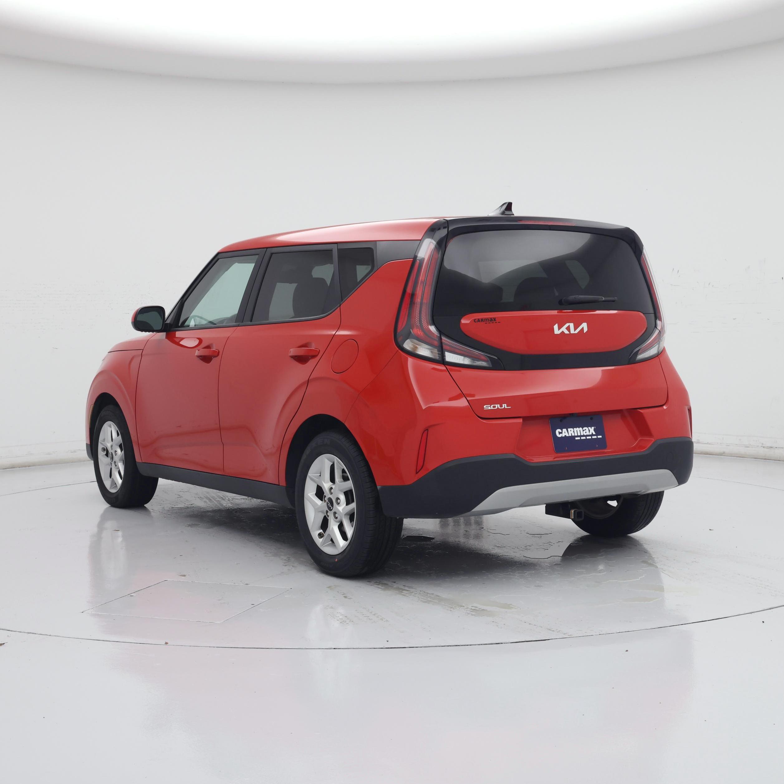 Thumbnail: 2023 Kia Soul - 2