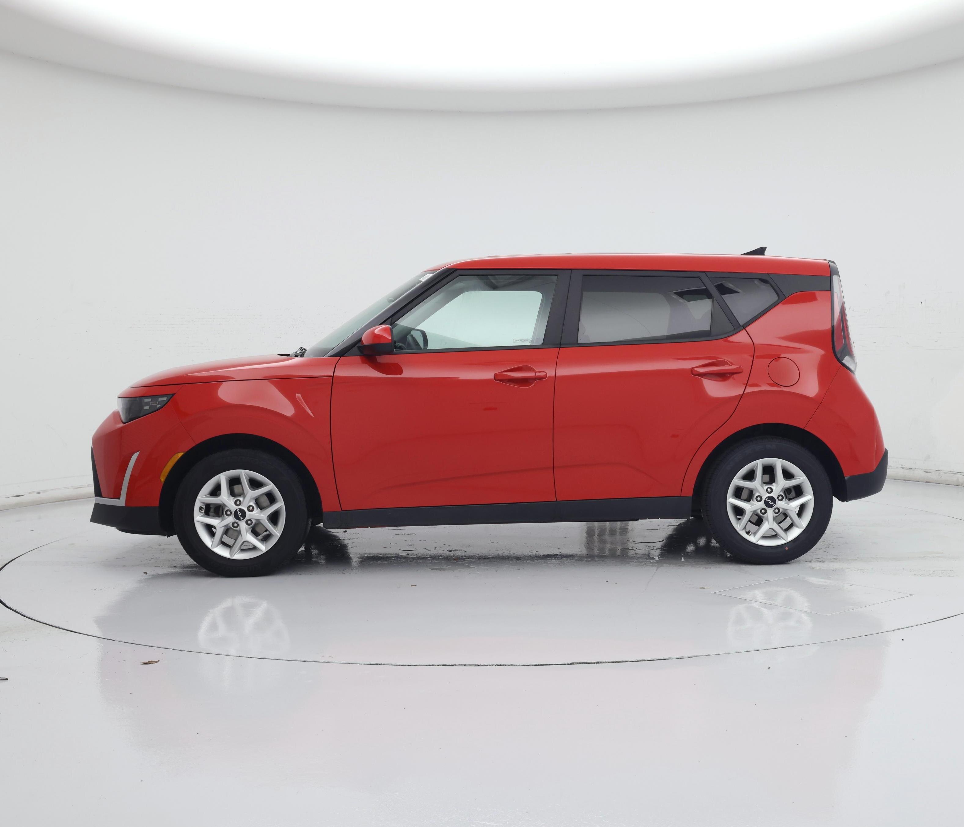 Thumbnail: 2023 Kia Soul - 3