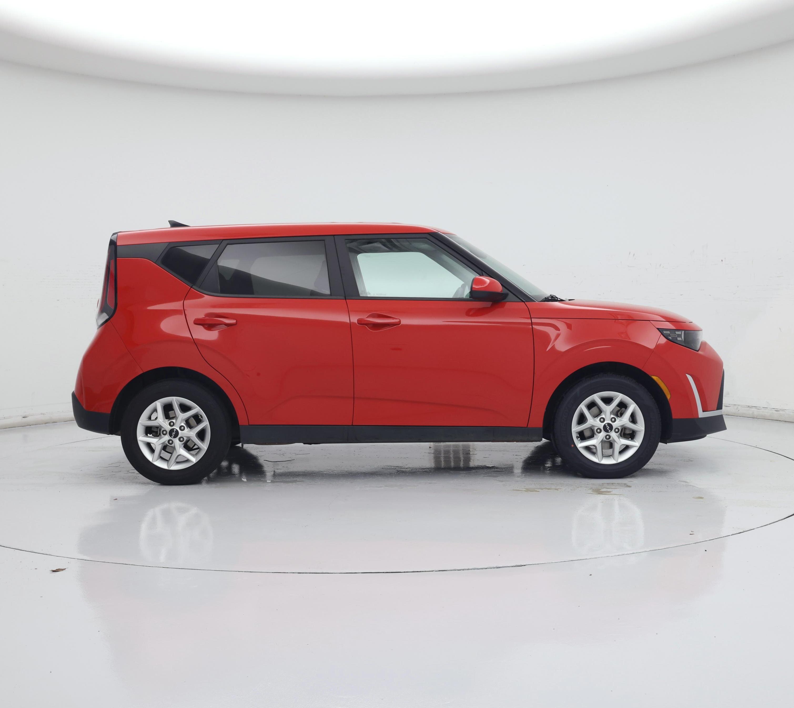 Thumbnail: 2023 Kia Soul - 7