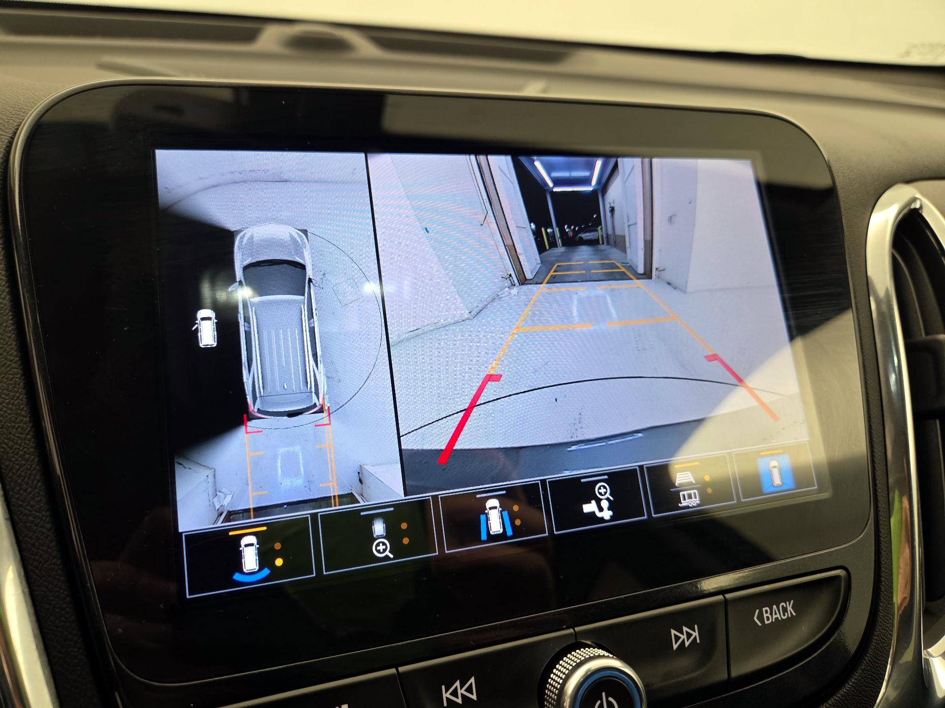 Thumbnail: 2023 Chevrolet Equinox - 15