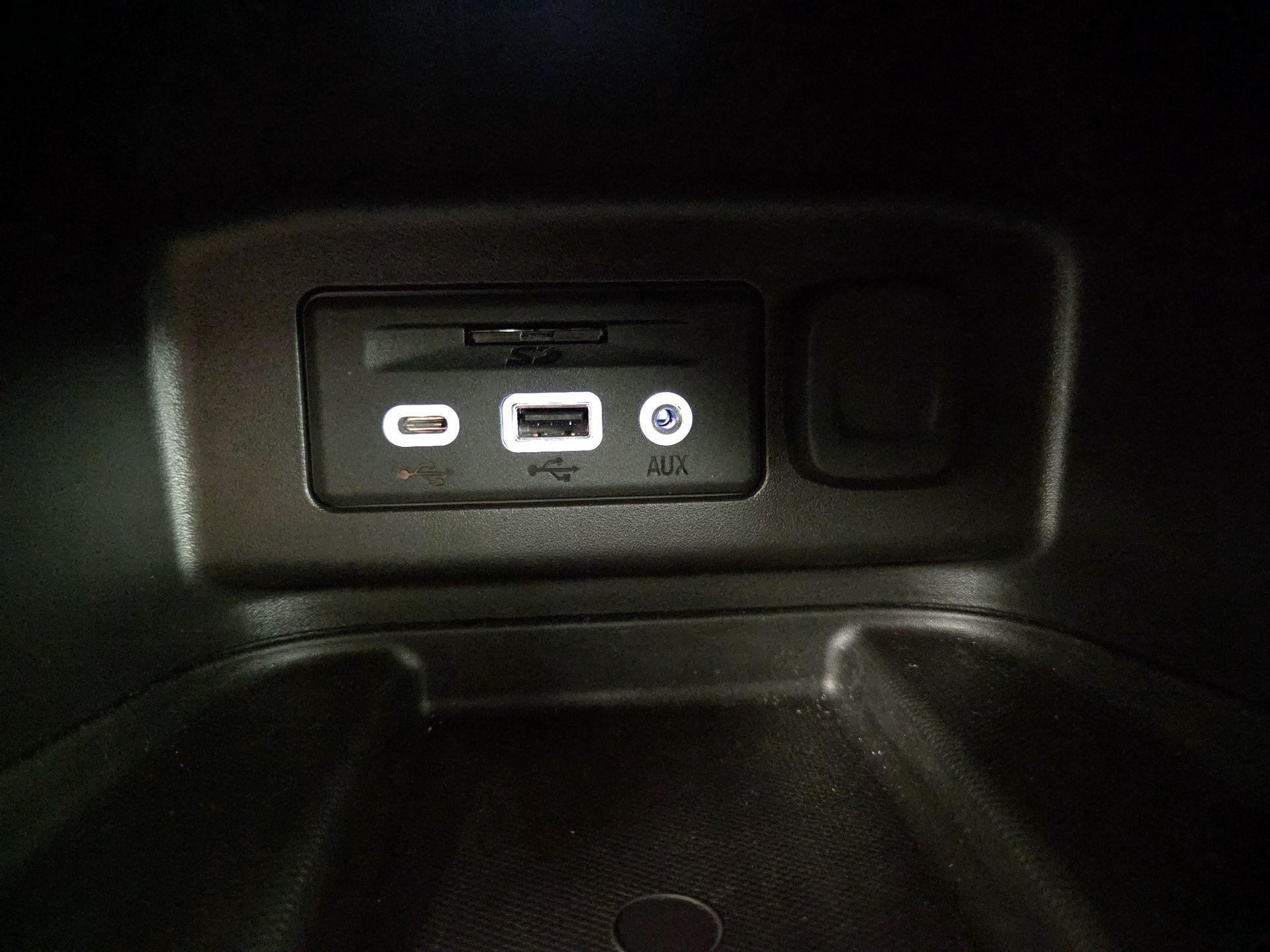 Thumbnail: 2023 Chevrolet Equinox - 19