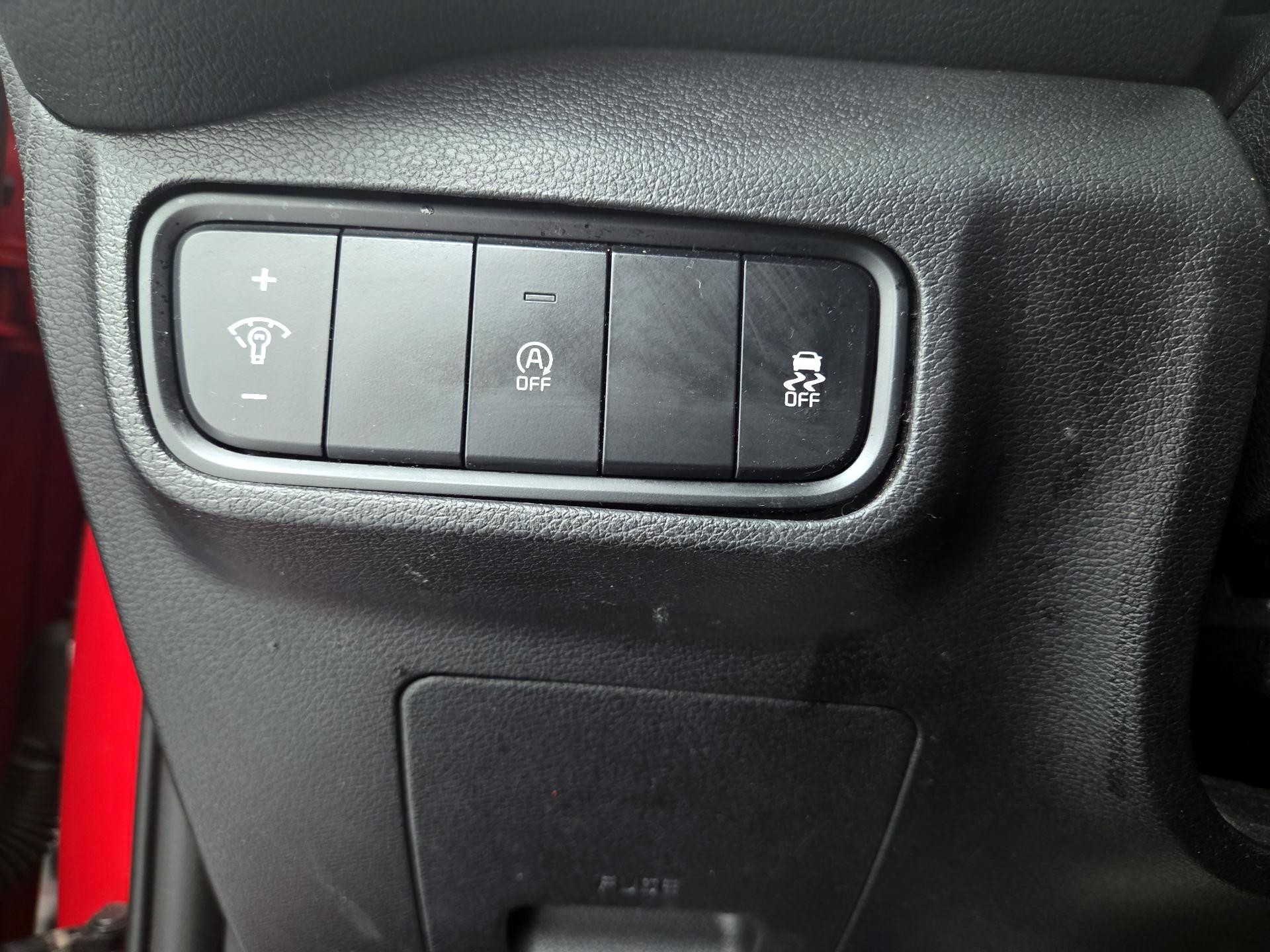 Thumbnail: 2022 Kia Soul - 13