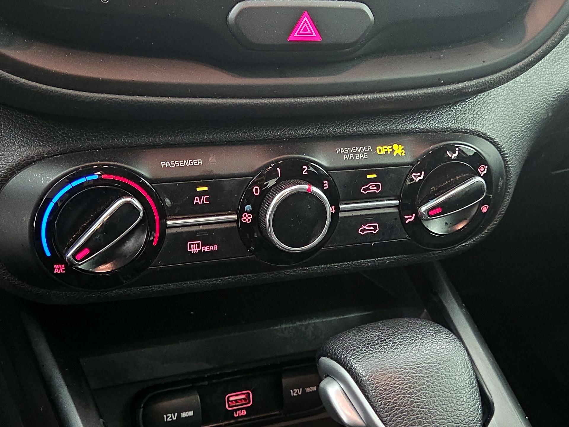 Thumbnail: 2022 Kia Soul - 16