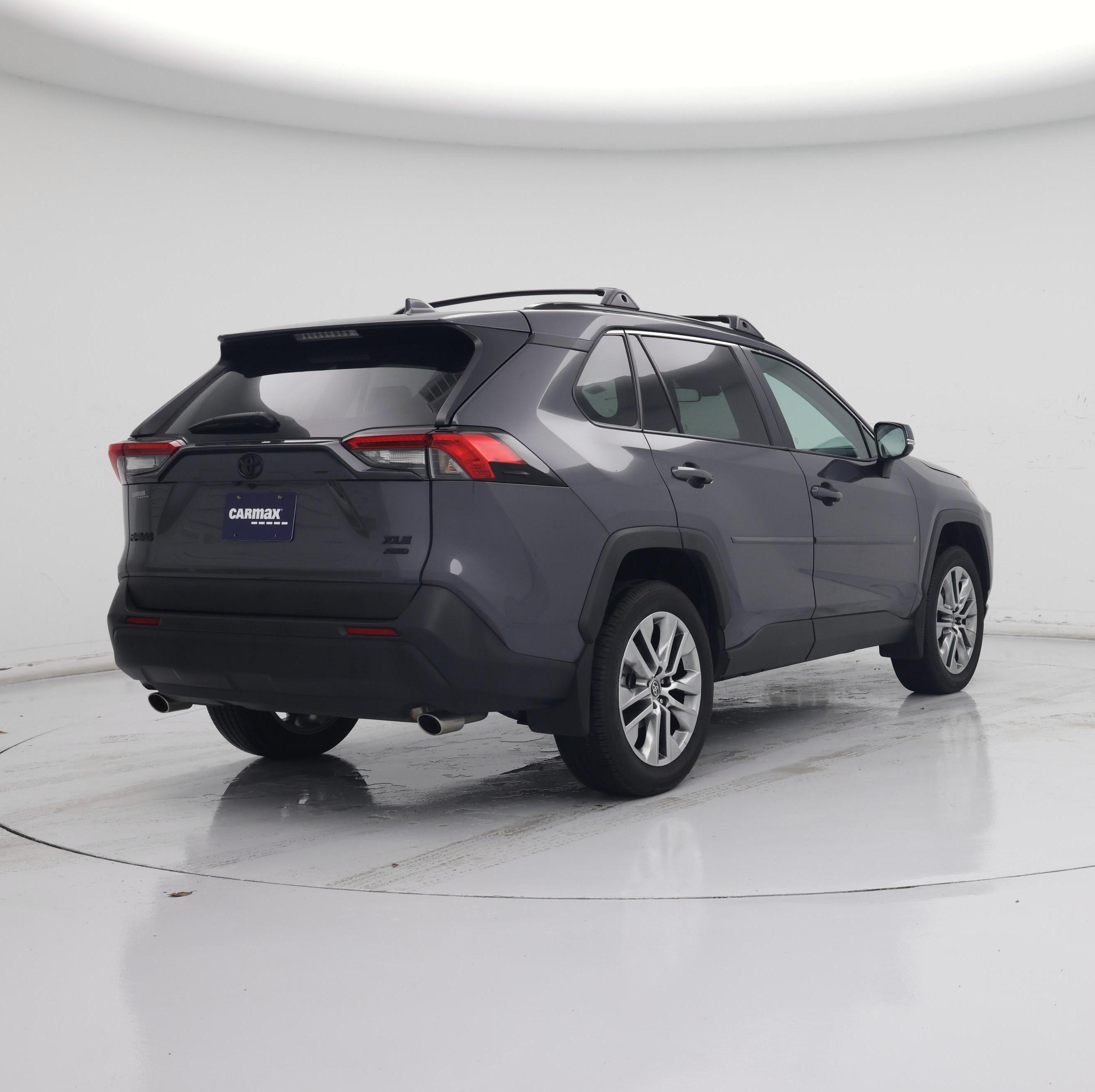 Thumbnail: 2023 Toyota RAV4 - 8