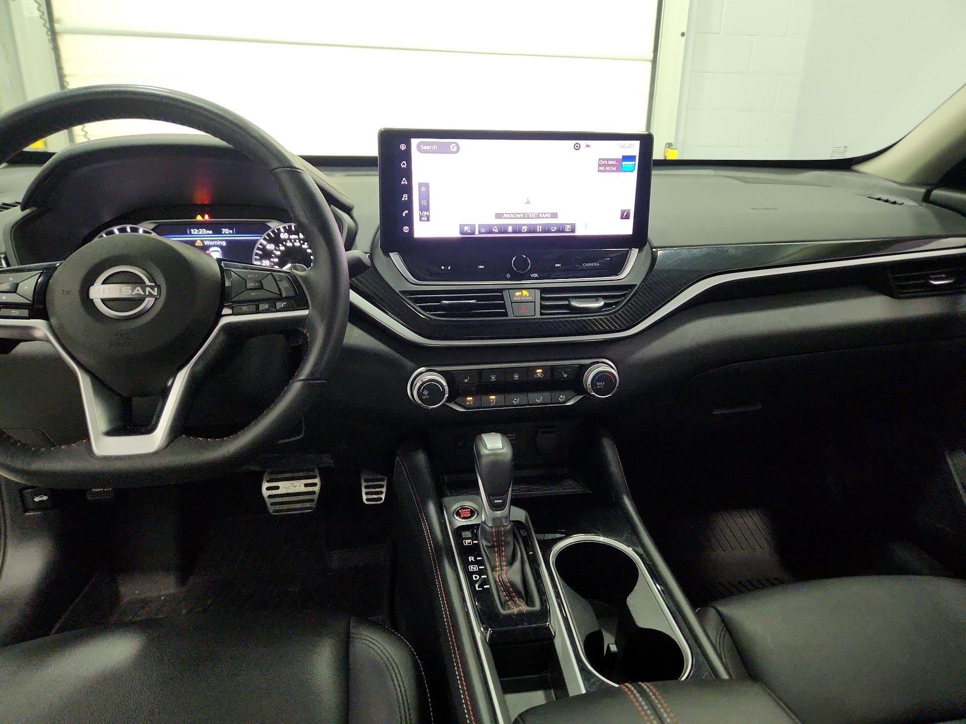 Thumbnail: 2023 Nissan Altima - 9