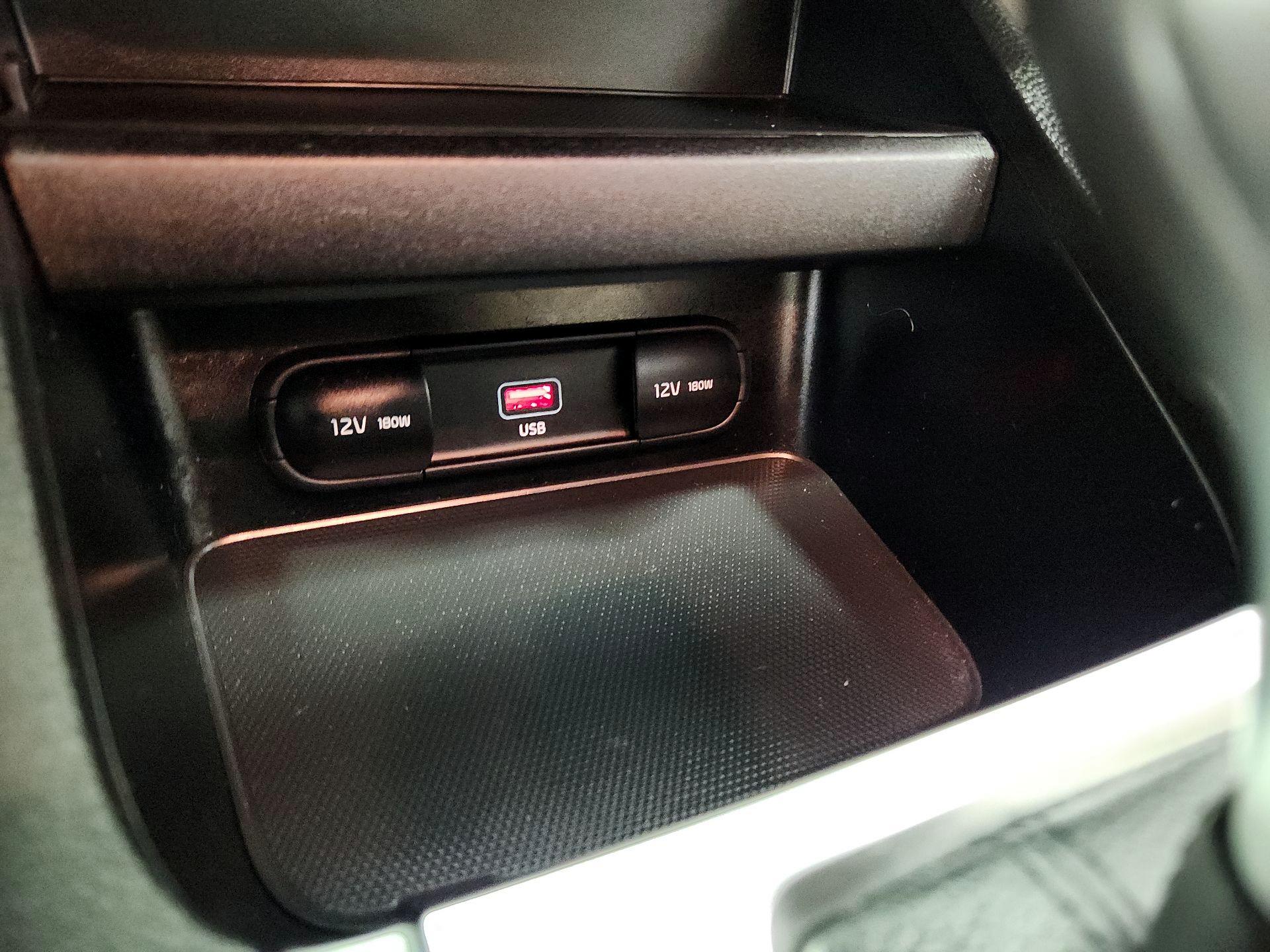 Thumbnail: 2023 Kia Forte - 18