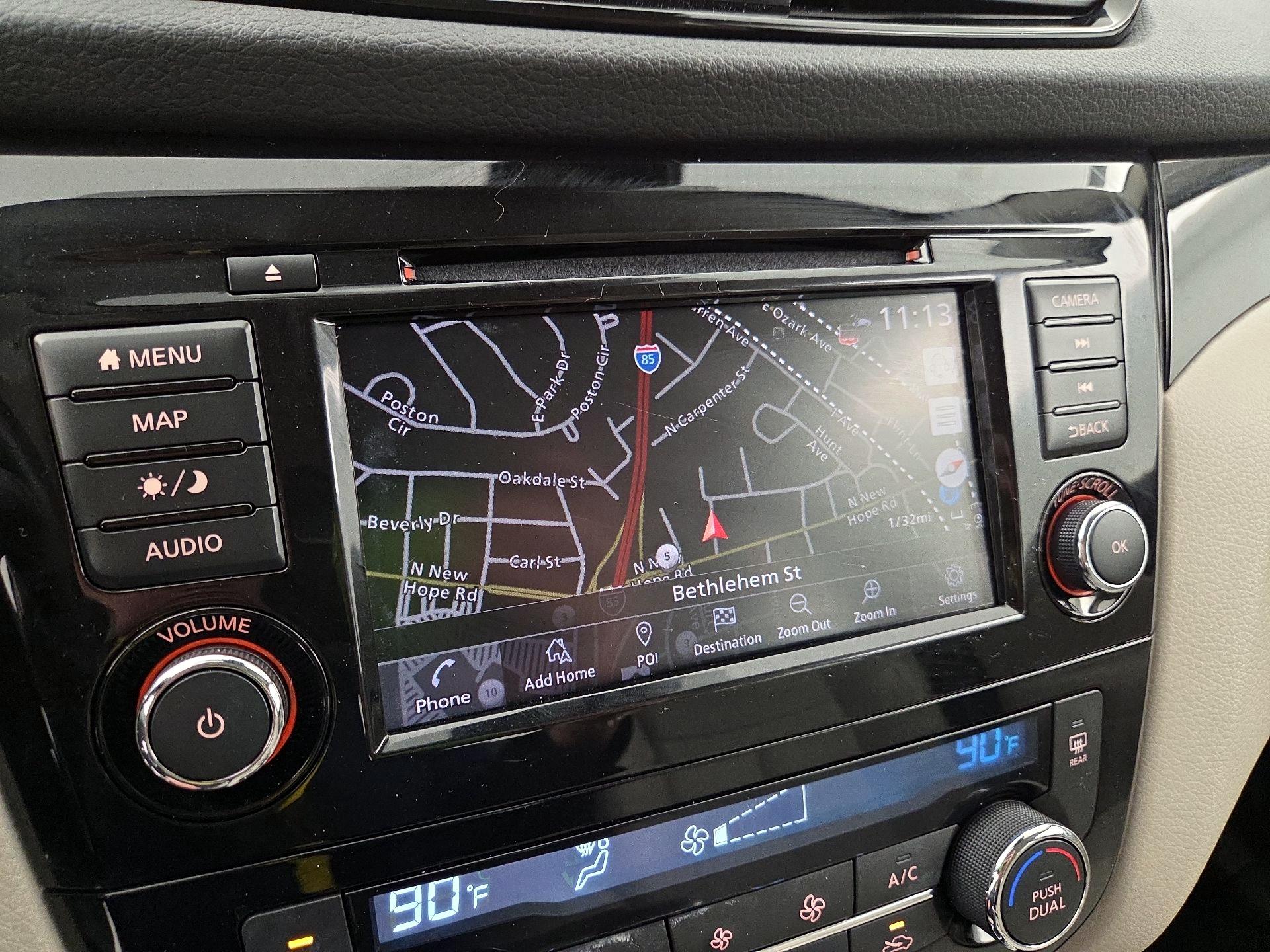 Thumbnail: 2022 Nissan Rogue Sport - 14