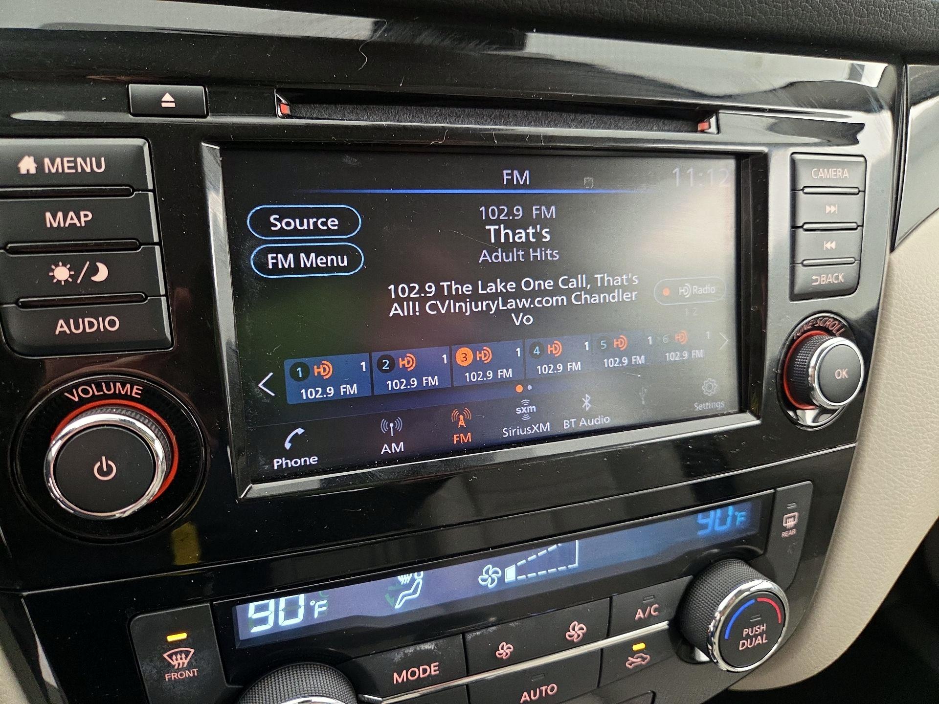 Thumbnail: 2022 Nissan Rogue Sport - 16