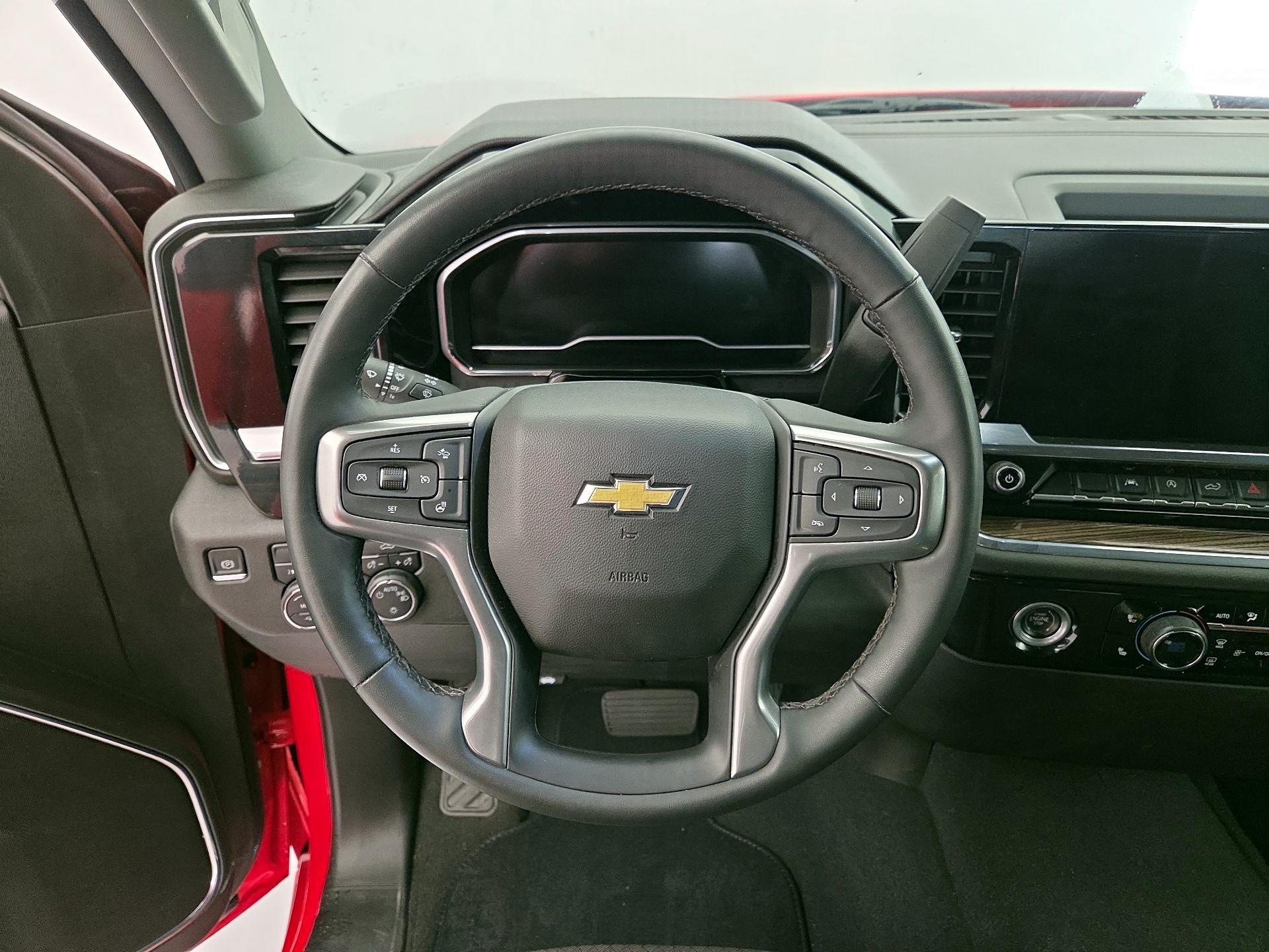 Thumbnail: 2024 Chevrolet Silverado 1500 - 10