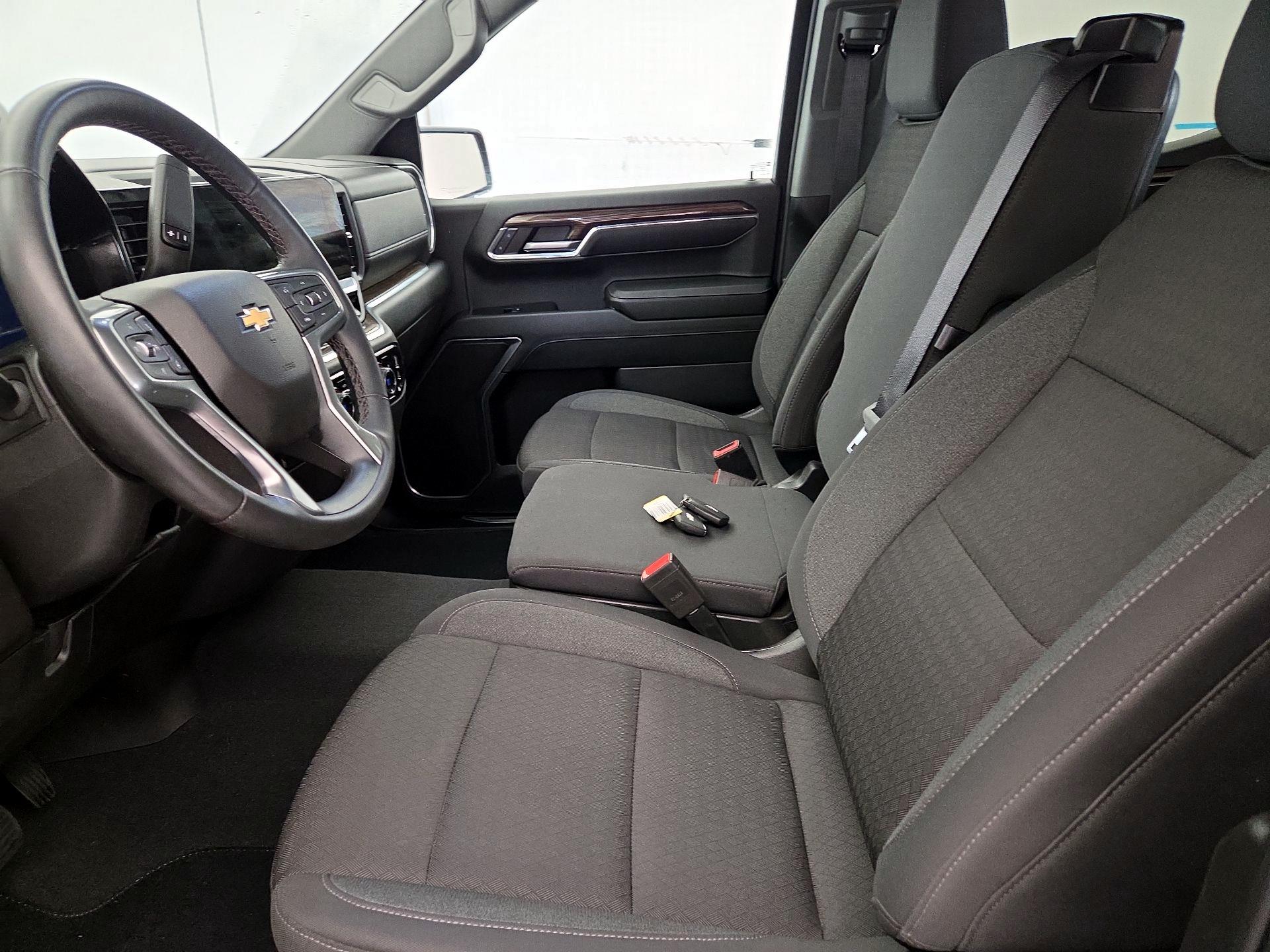 Thumbnail: 2024 Chevrolet Silverado 1500 - 11