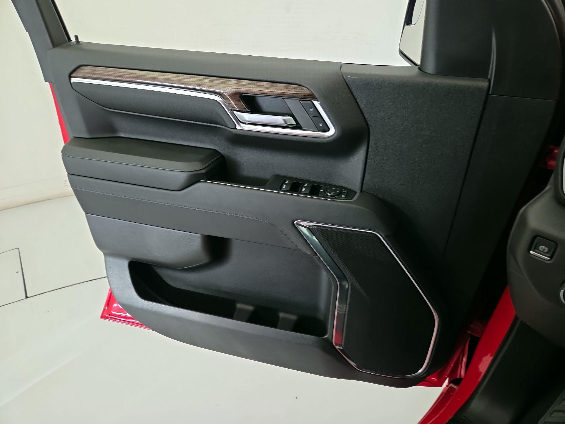 Thumbnail: 2024 Chevrolet Silverado 1500 - 12