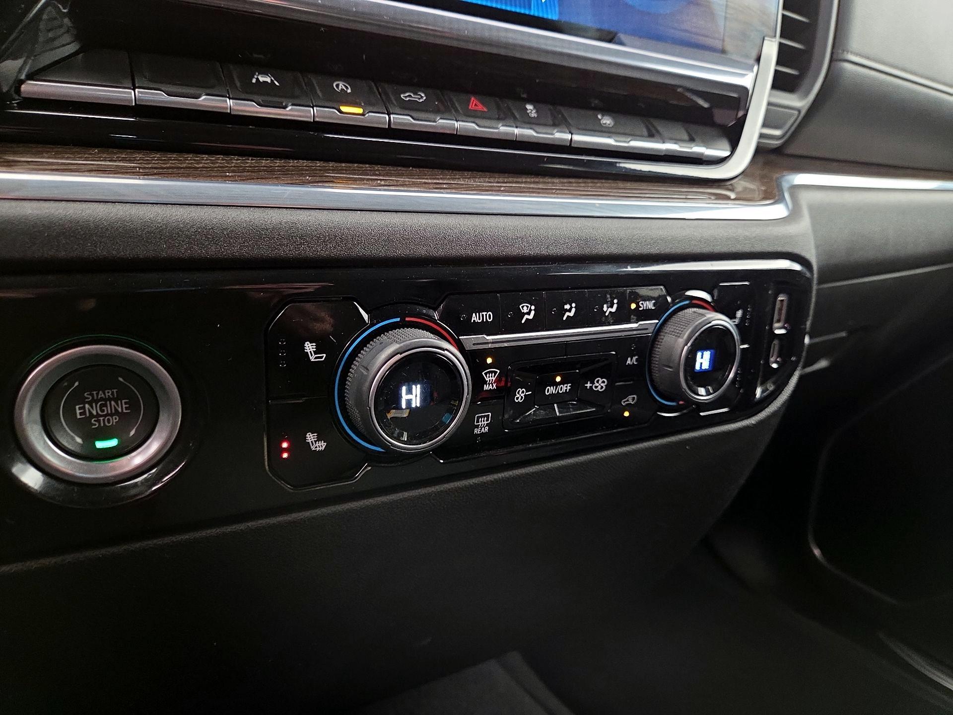 Thumbnail: 2024 Chevrolet Silverado 1500 - 16