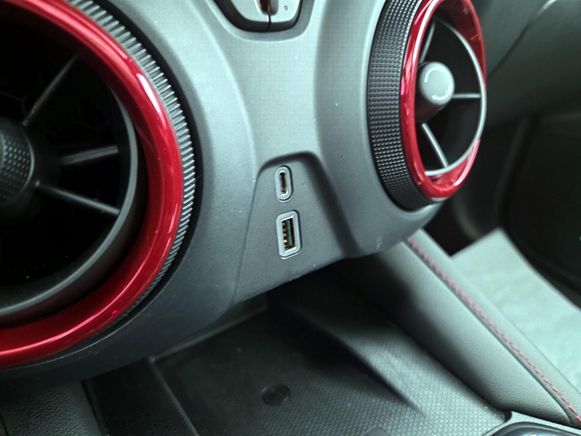 Thumbnail: 2023 Chevrolet Blazer - 18