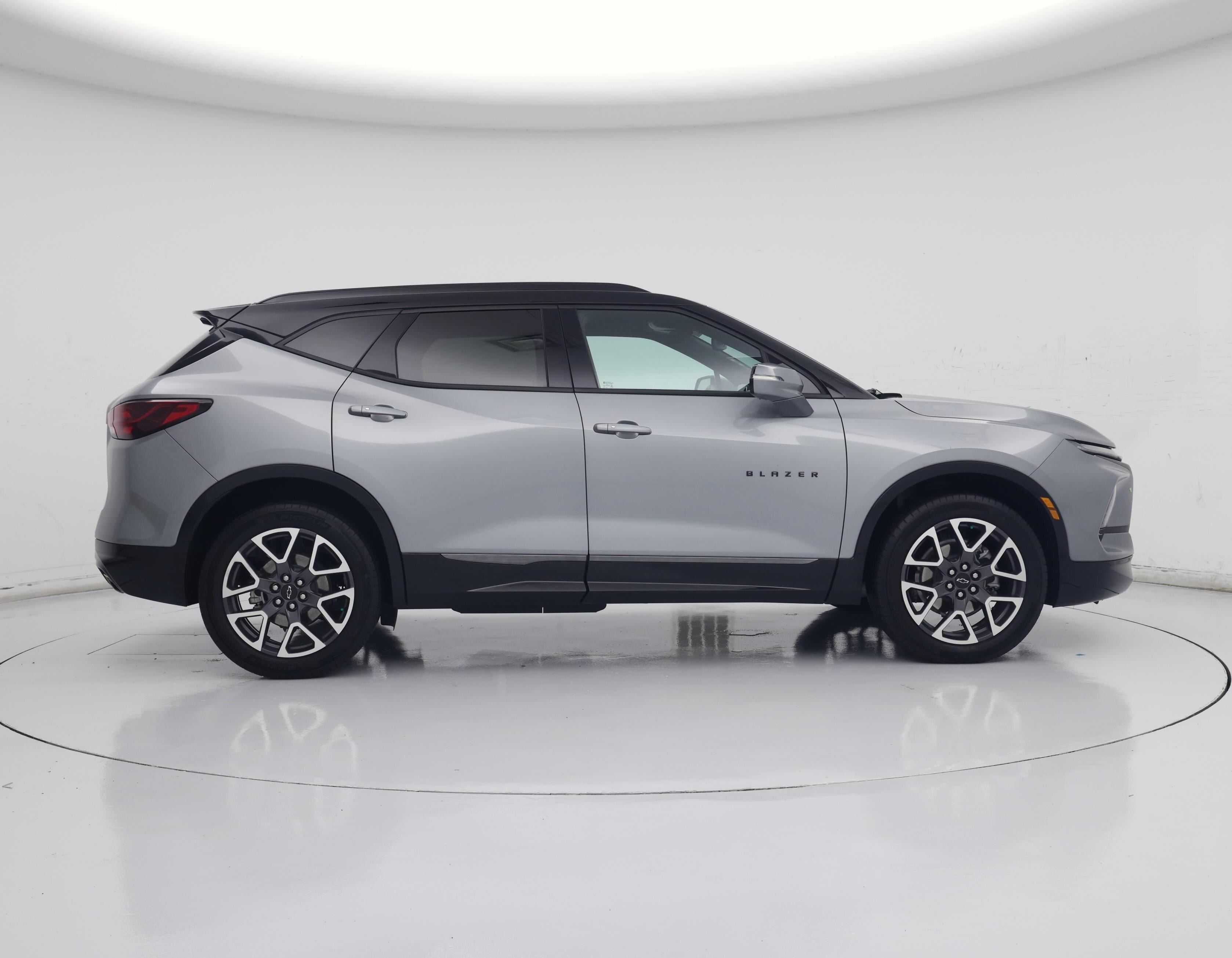 Thumbnail: 2023 Chevrolet Blazer - 7