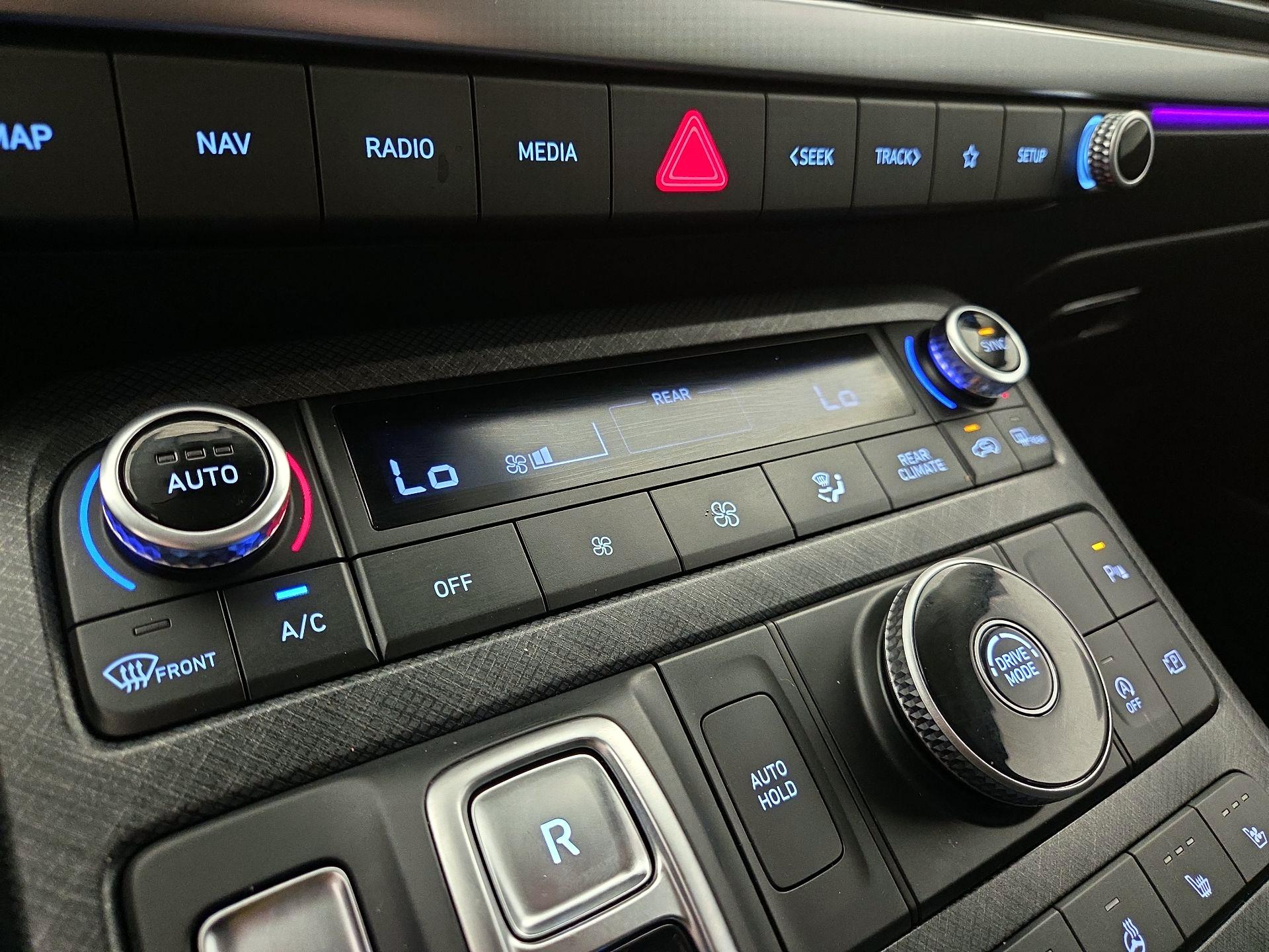 Thumbnail: 2024 Hyundai Palisade - 17